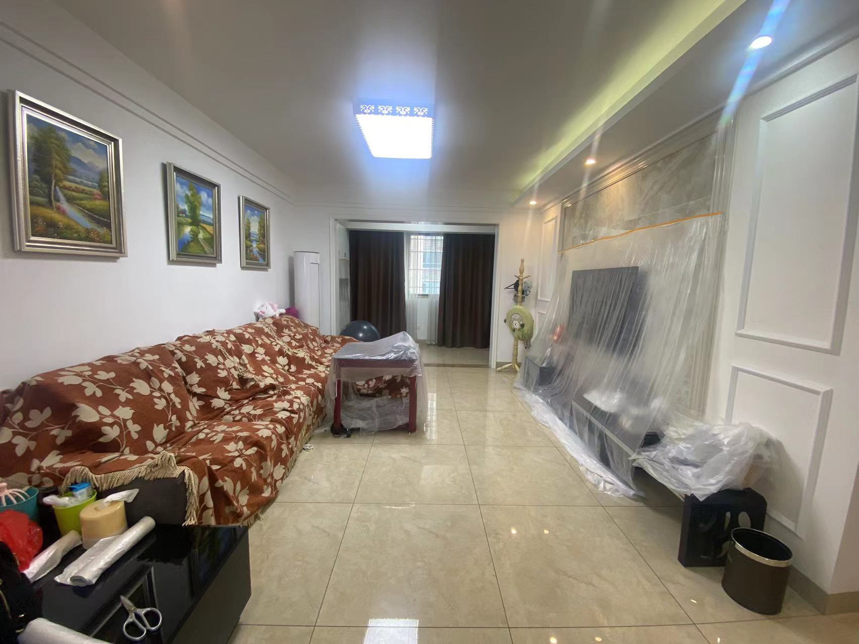 利江花园 4室2厅2卫 62.8万 利江花园 4室2厅2卫 62.8万室内图