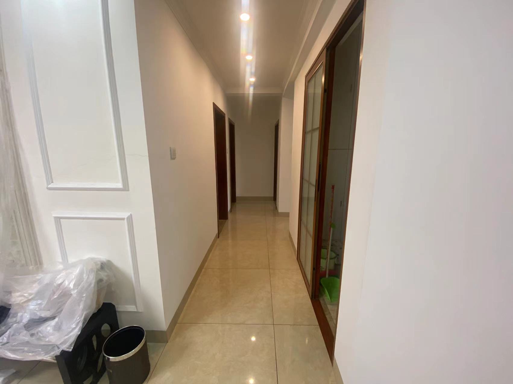 利江花园 4室2厅2卫 62.8万 利江花园 4室2厅2卫 62.8万室内图