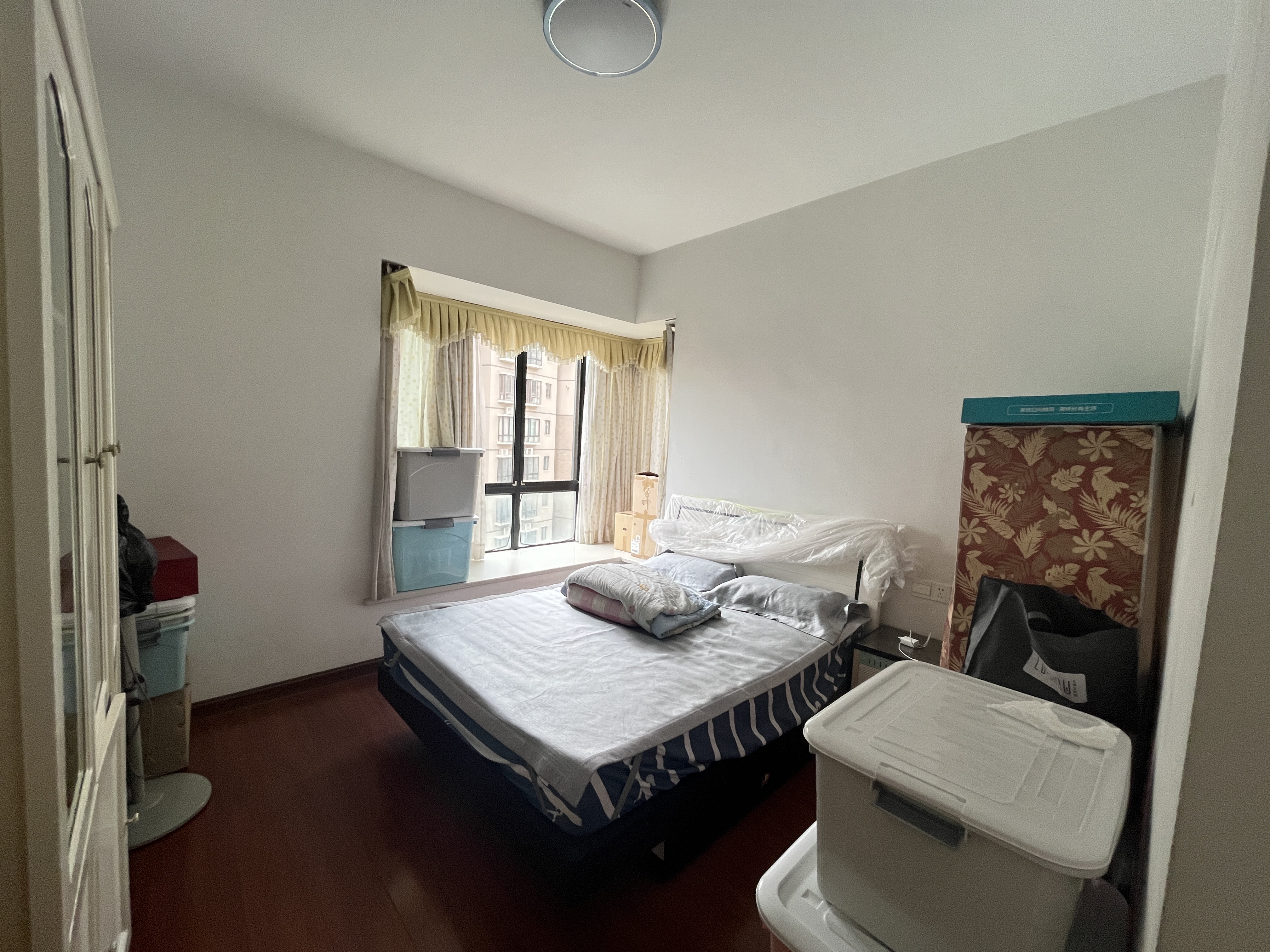 湘银二期世纪花园 3室2厅2卫 56.6万 湘银二期世纪花园 3室2厅2卫 56.6万室内图