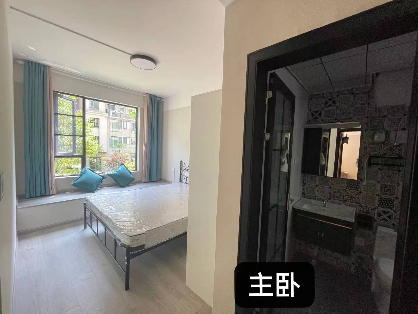 美的林城时代  1室1厅1卫   3500.00元/月室内图