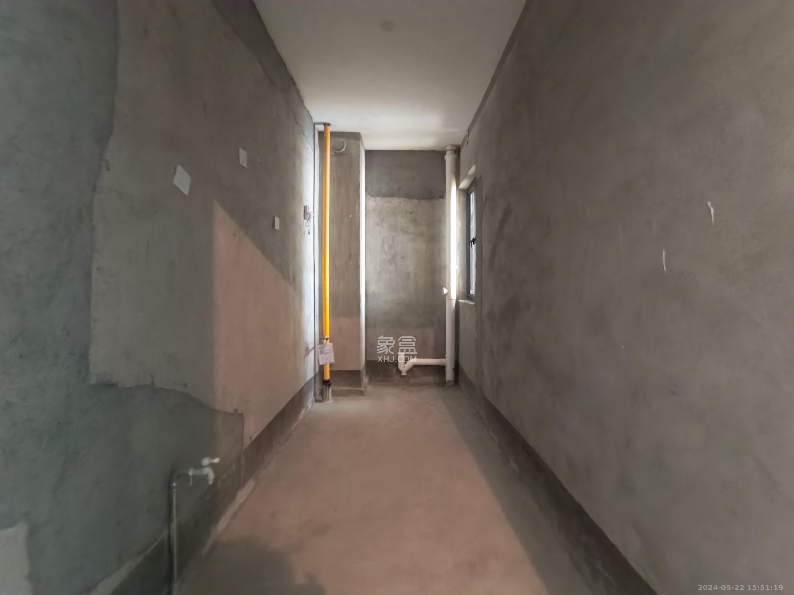 建投象山国际  3室2厅2卫   1600.00元/月室内图