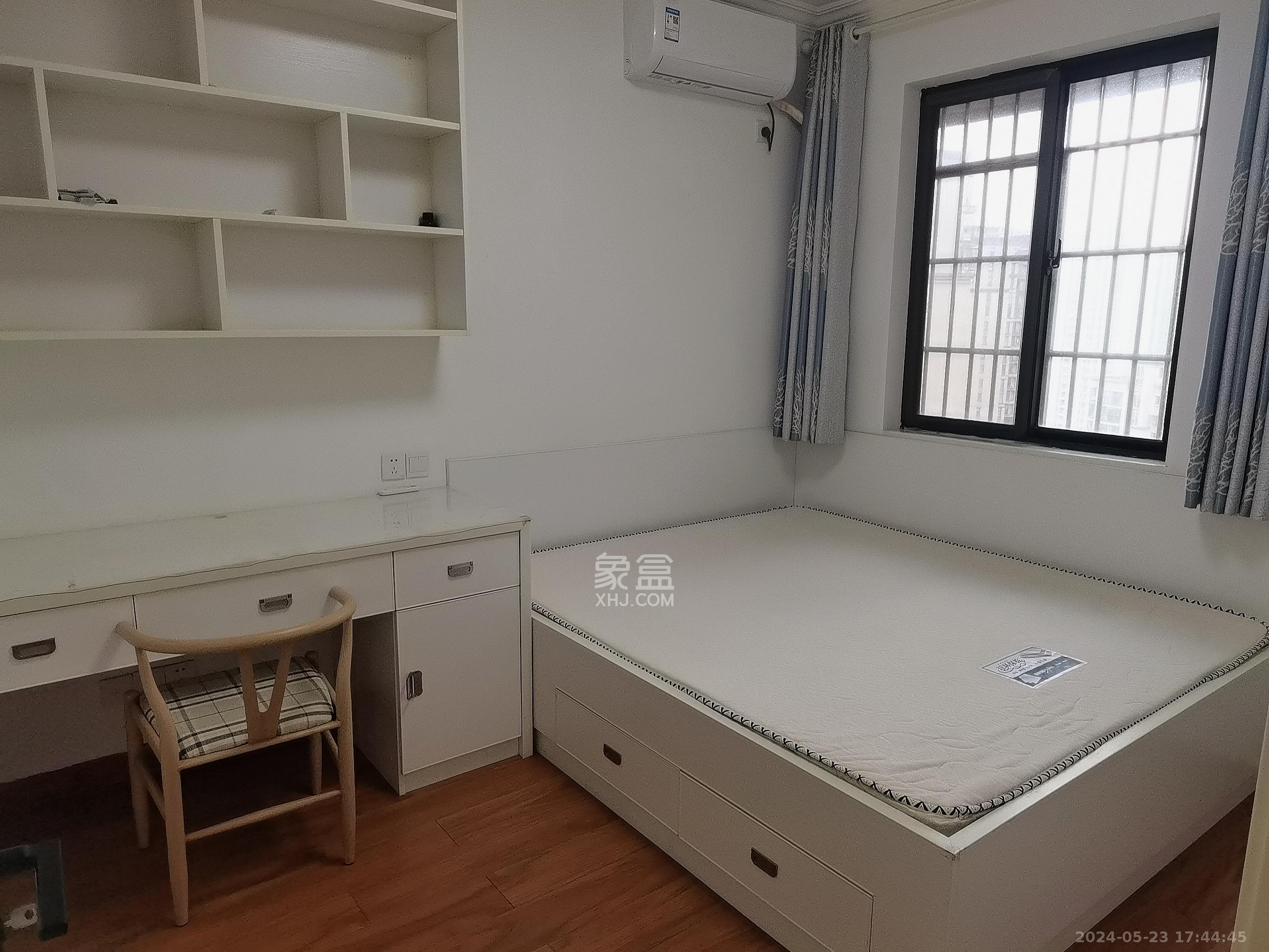 中建麓山和苑  3室2厅1卫   2600.00元/月室内图