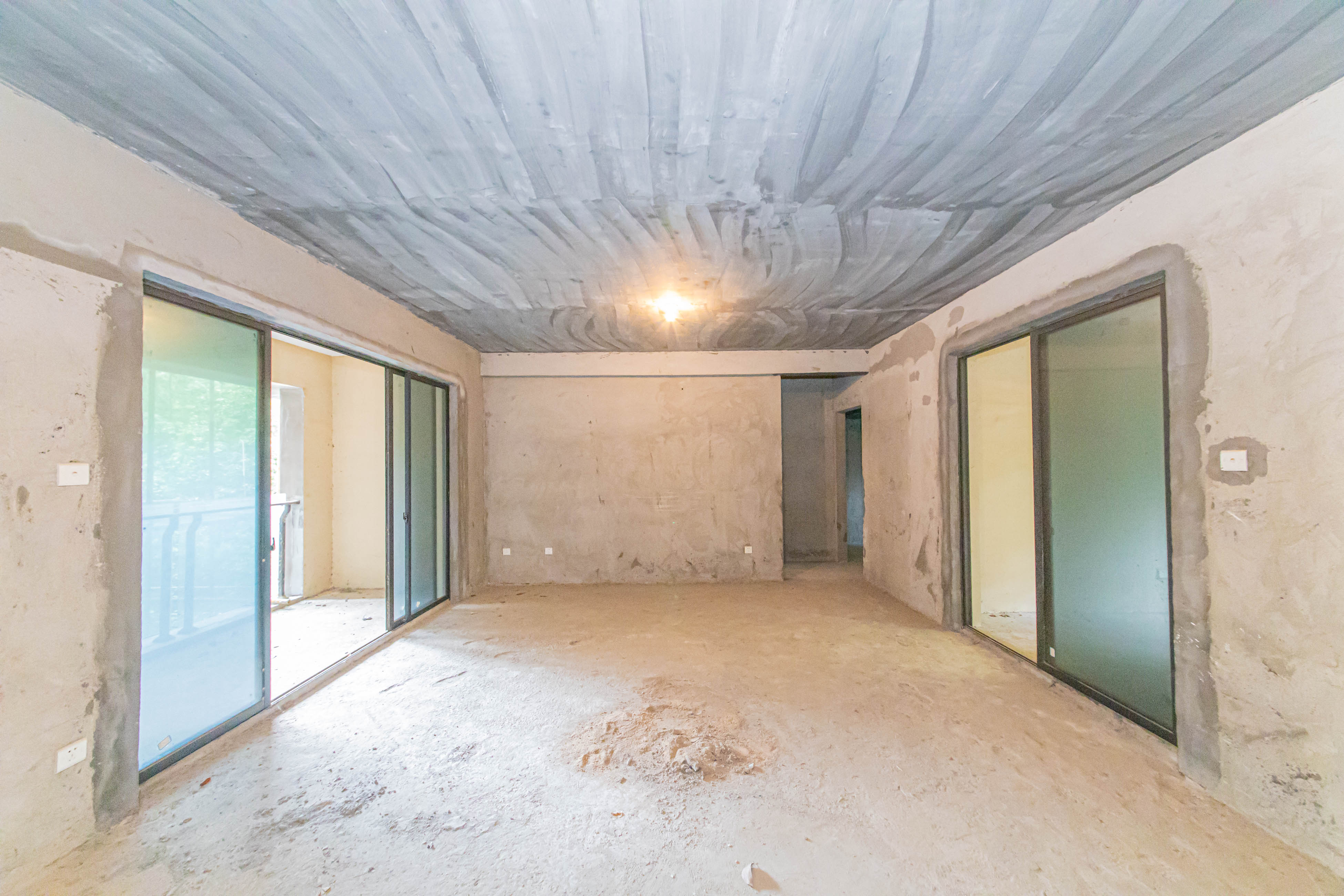 保利花园  3室2厅1卫    88.0万 保利花园  3室2厅1卫    88.0万客厅