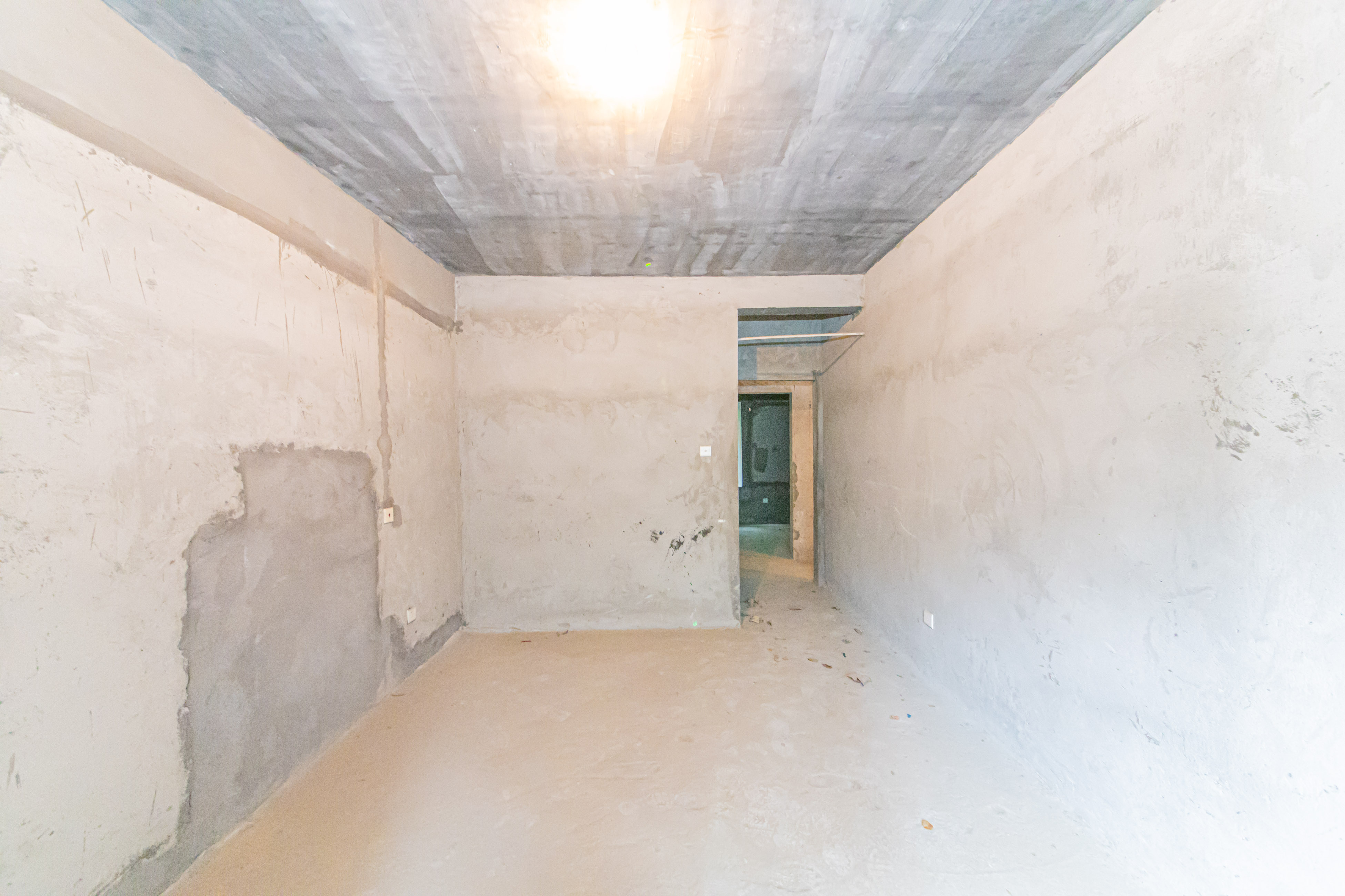 保利花园  3室2厅1卫    88.0万卧室