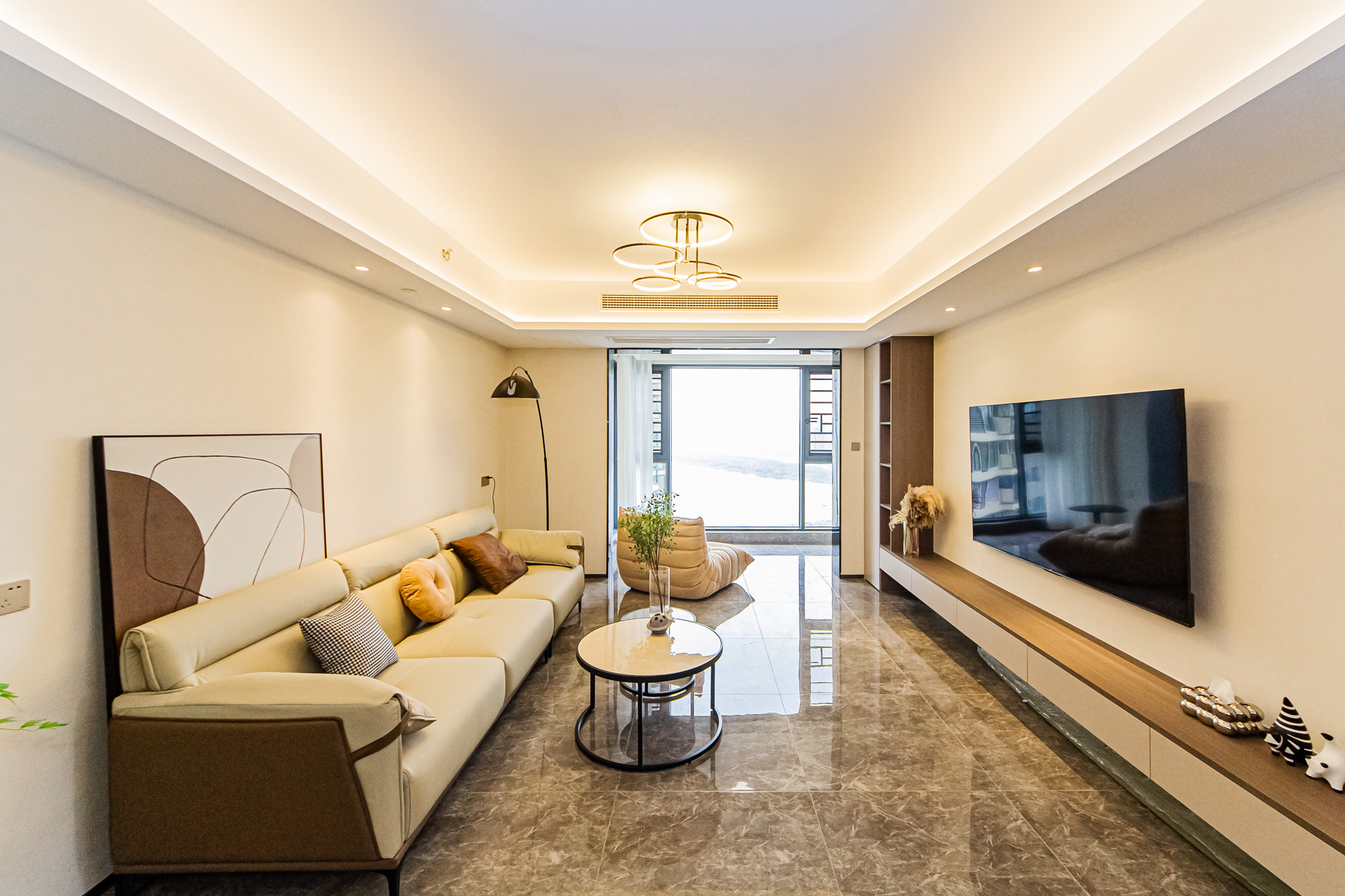 北辰瀚江府 3室2厅2卫 290.0万 北辰瀚江府 3室2厅2卫 290.0万客厅