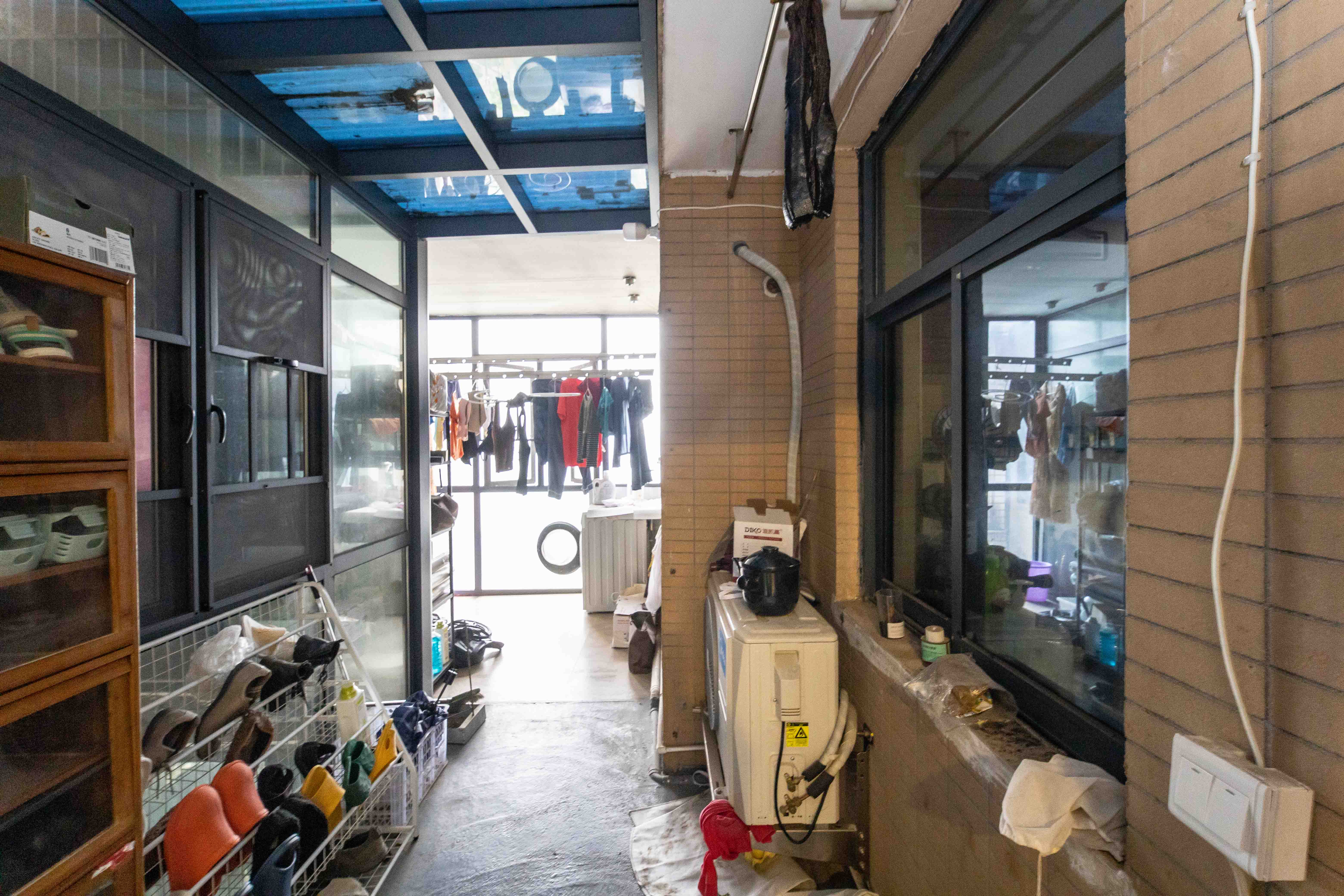 江河双水湾  4室2厅2卫   145.00万其他