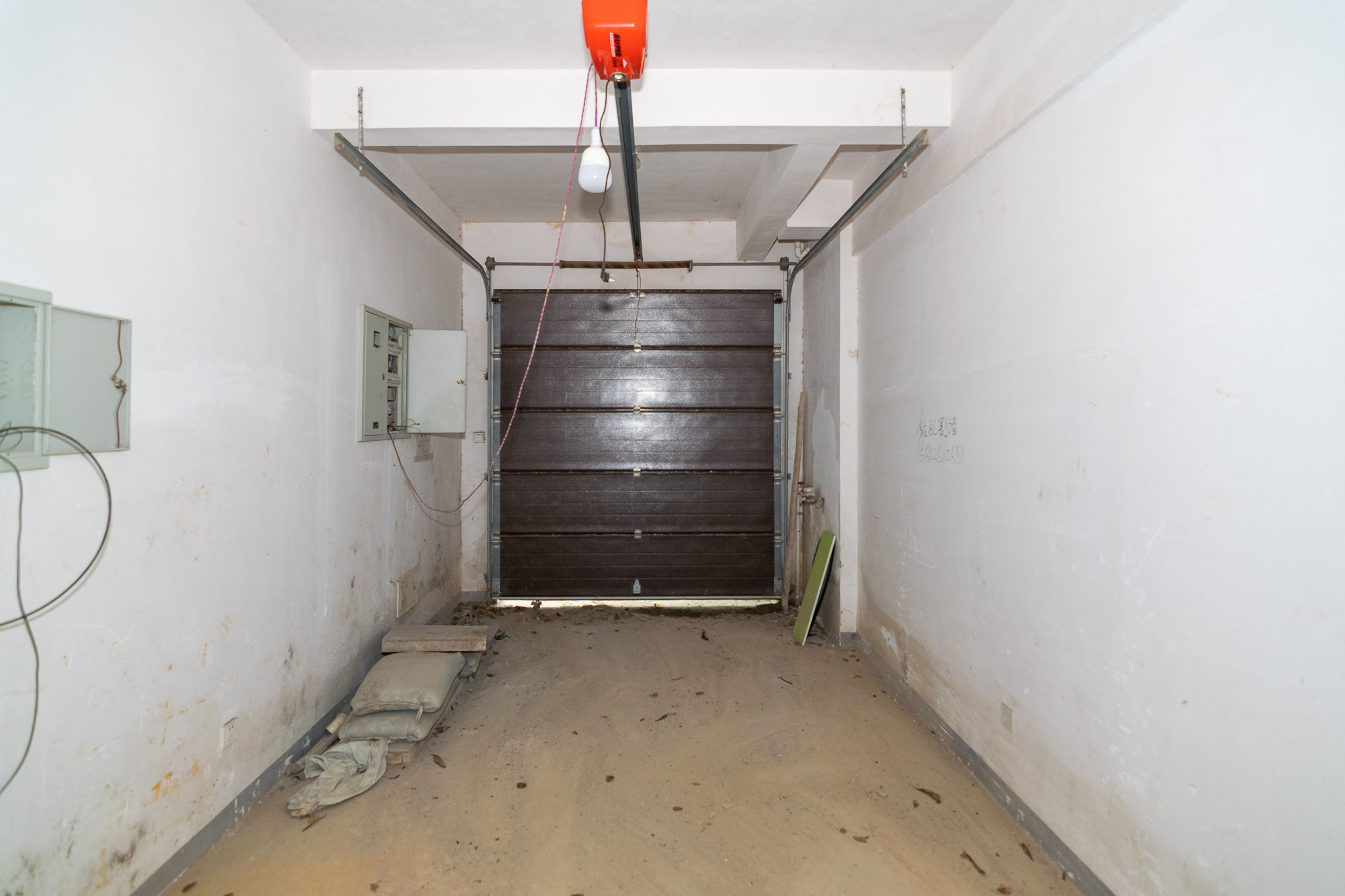 金地三千府(金地湖山樾、金地自在城)  8室3厅4卫    580.0万 金地三千府(金地湖山樾、金地自在城)  8室3厅4卫    580.0万其他