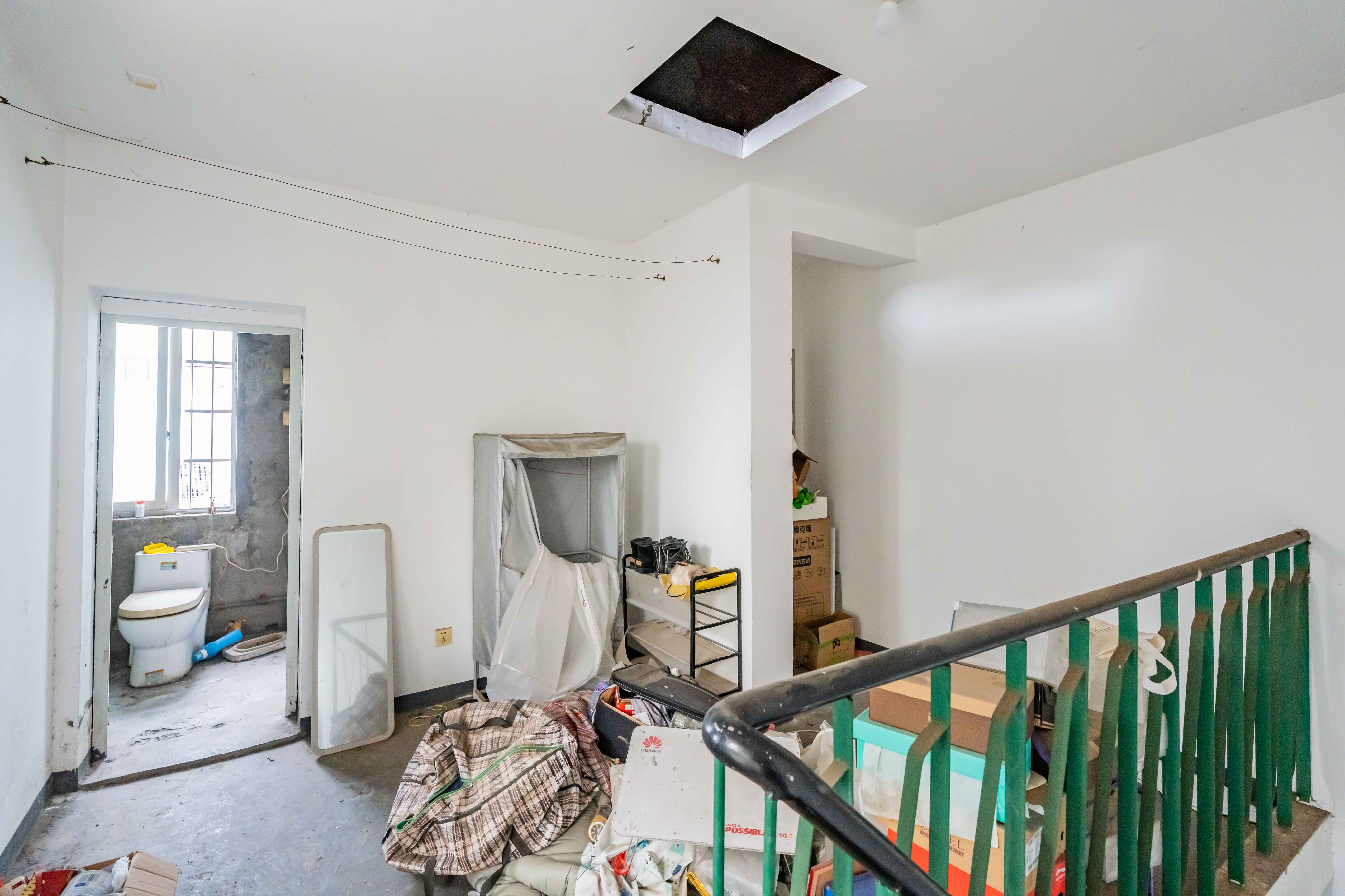 金帆小区  3室2厅2卫    55.0万其他