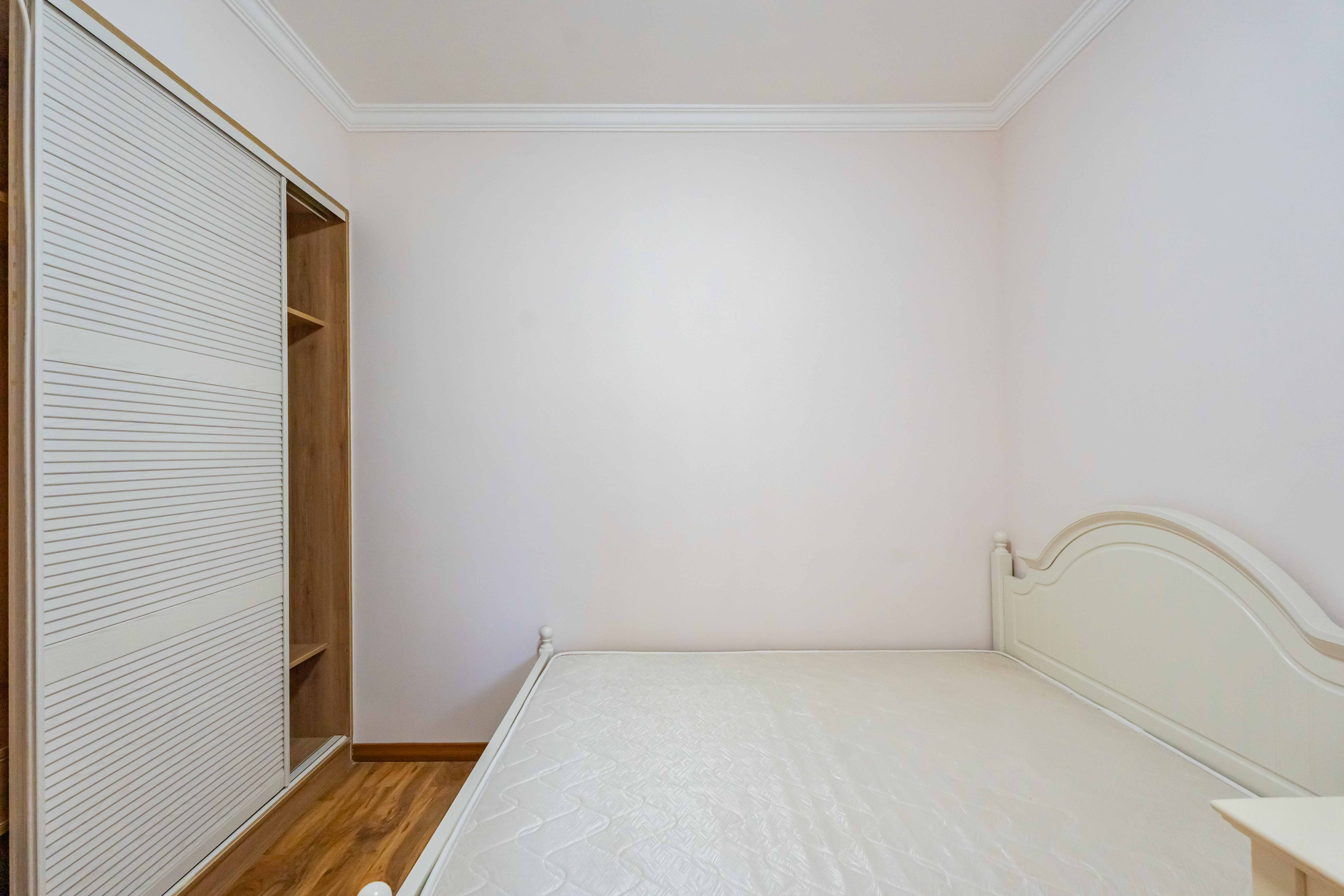 复地崑玉国际一期  2室2厅1卫    182.0万 复地崑玉国际一期  2室2厅1卫    182.0万卧室