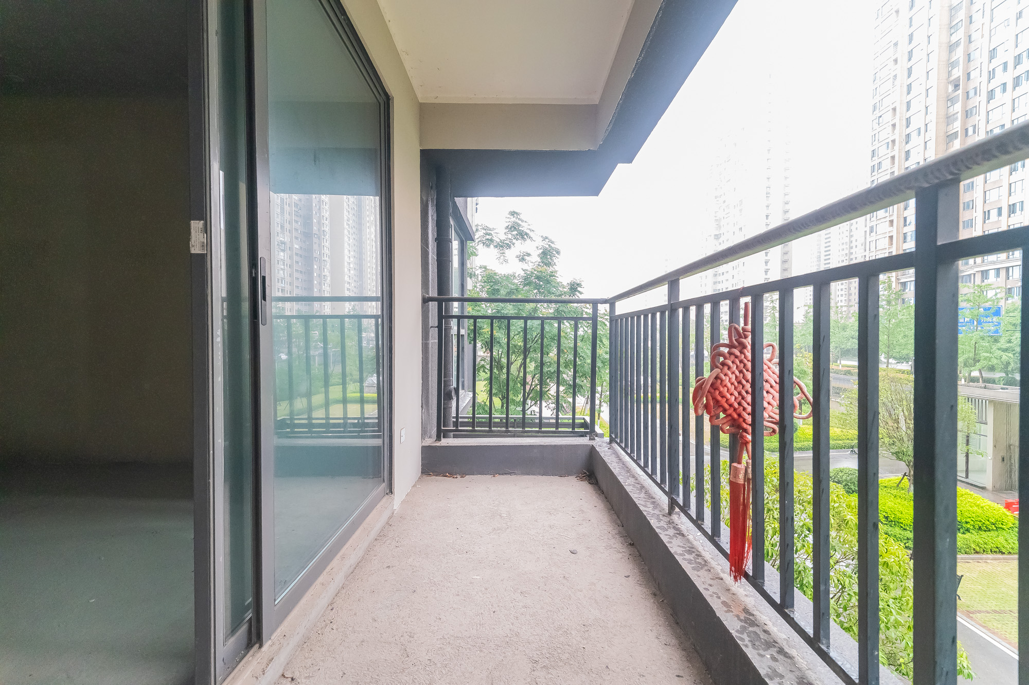 中建悦和城  3室2厅2卫   93.00万其他
