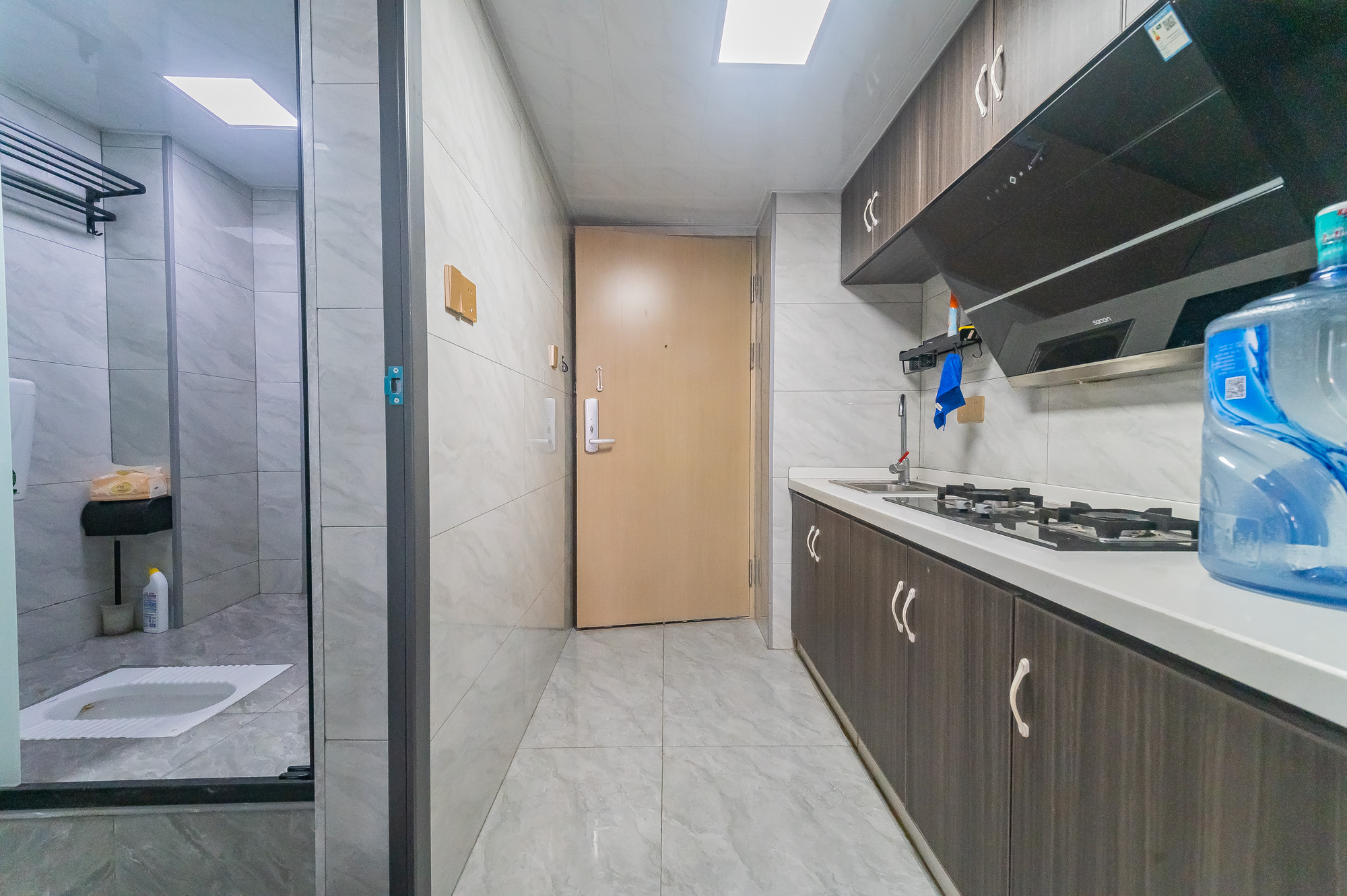 海伦春天 2室1厅1卫 34.99万 海伦春天 2室1厅1卫 34.99万厨房