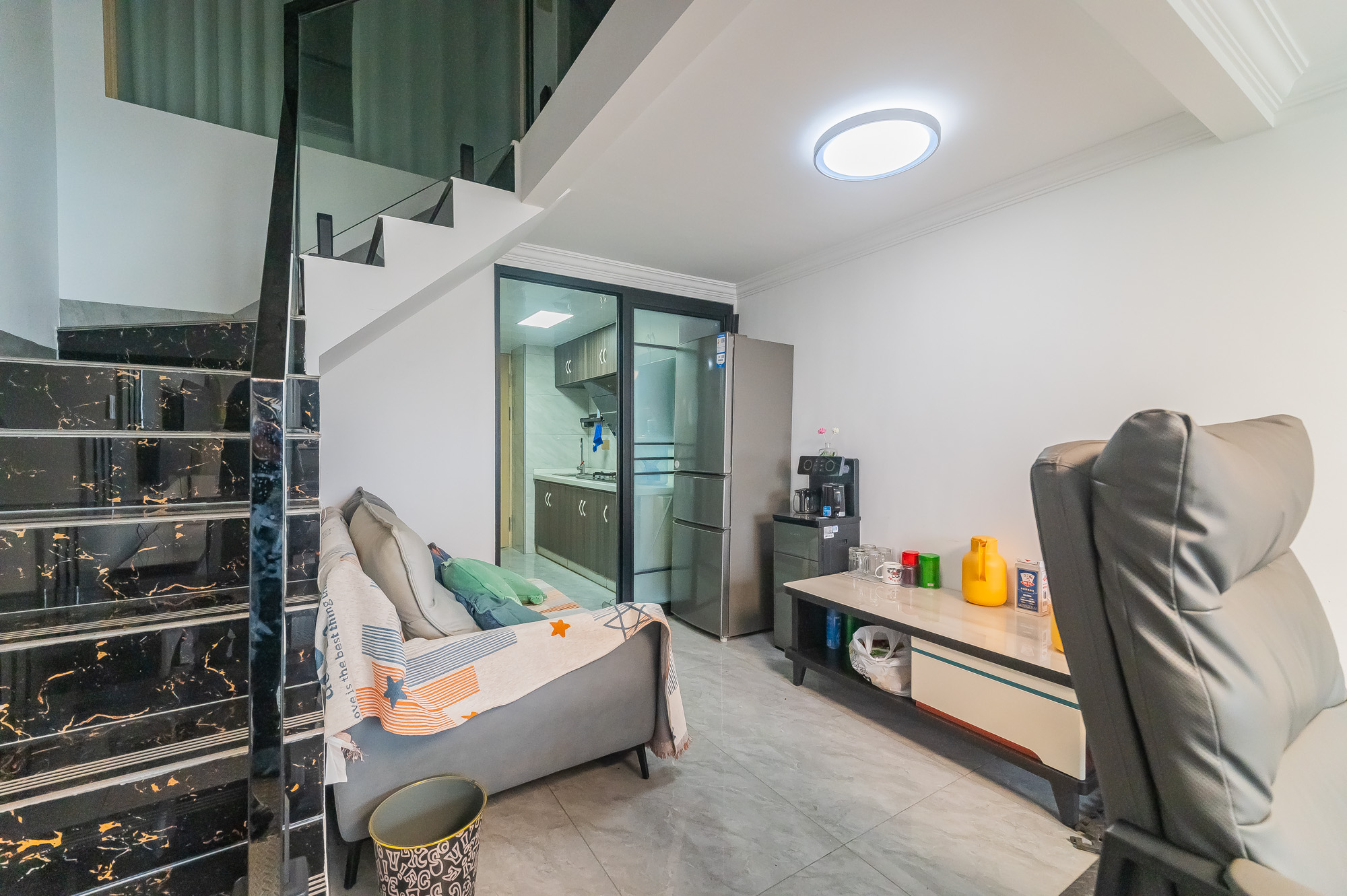 海伦春天 2室1厅1卫 34.99万 海伦春天 2室1厅1卫 34.99万客厅