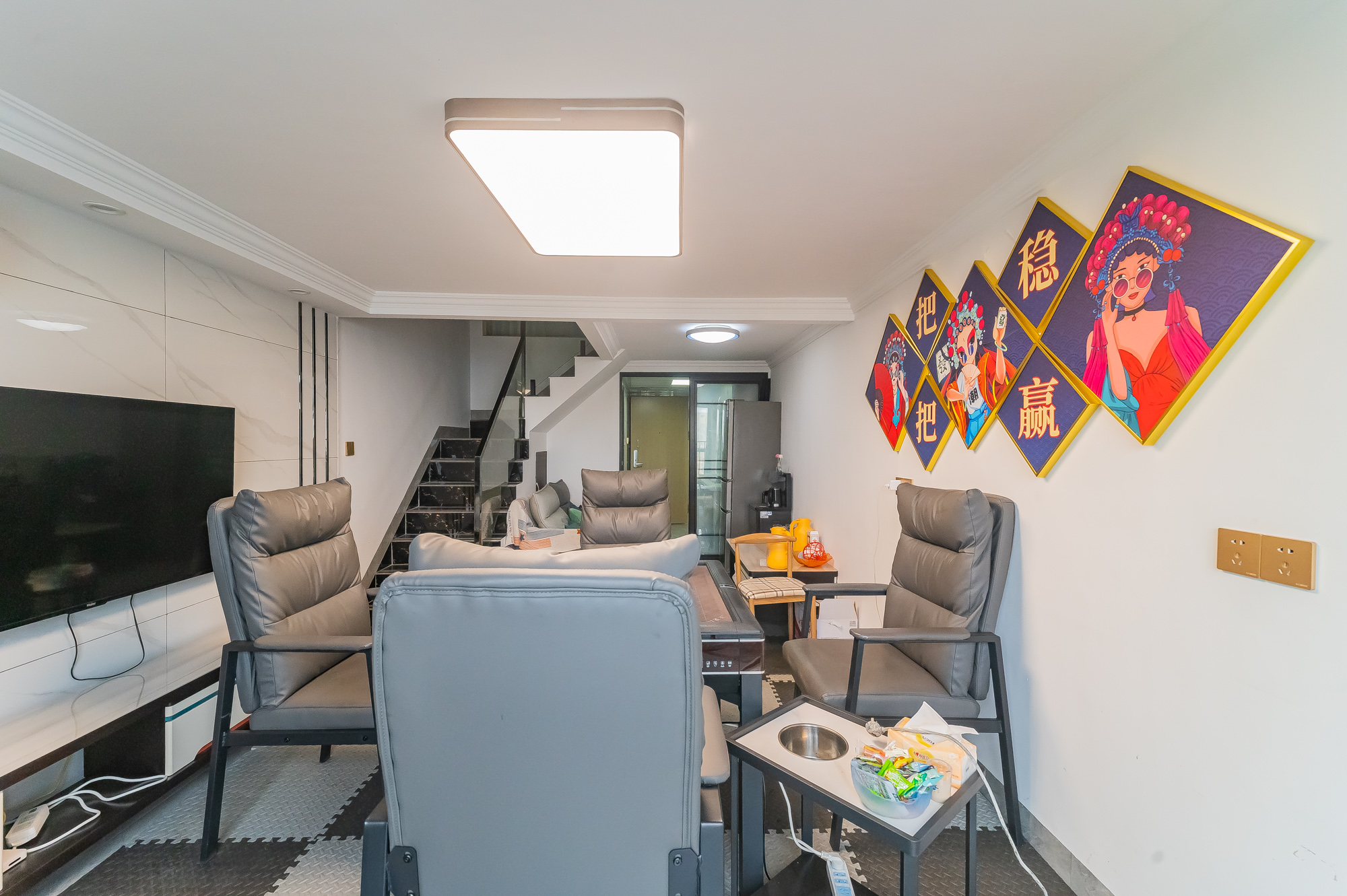 海伦春天 2室1厅1卫 34.99万 海伦春天 2室1厅1卫 34.99万客厅