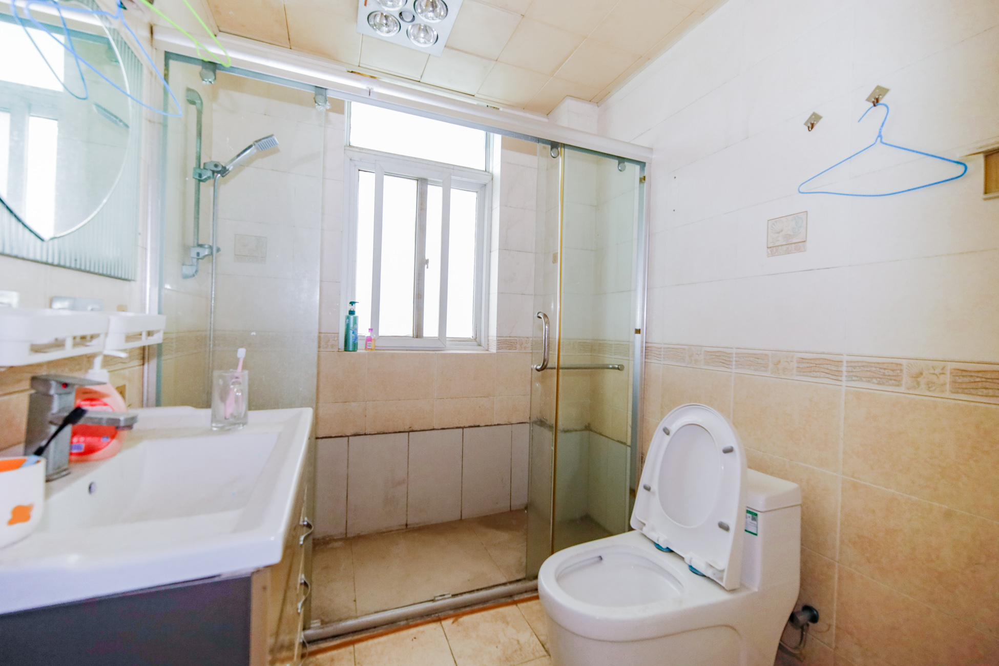 湘樟园小区(湘樟家园)  3室2厅2卫    48.0万 湘樟园小区(湘樟家园)  3室2厅2卫    48.0万卫生间