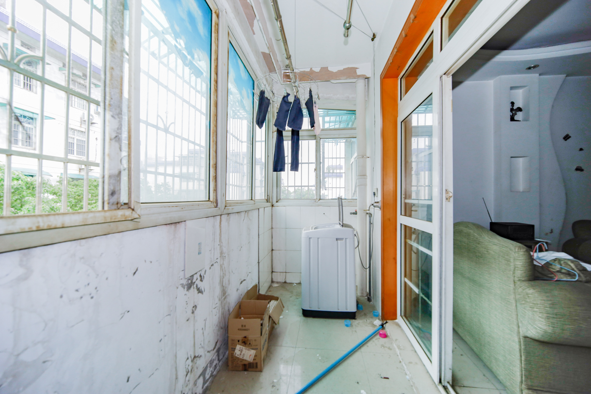 湘樟园小区(湘樟家园)  3室2厅2卫    48.0万 湘樟园小区(湘樟家园)  3室2厅2卫    48.0万阳台