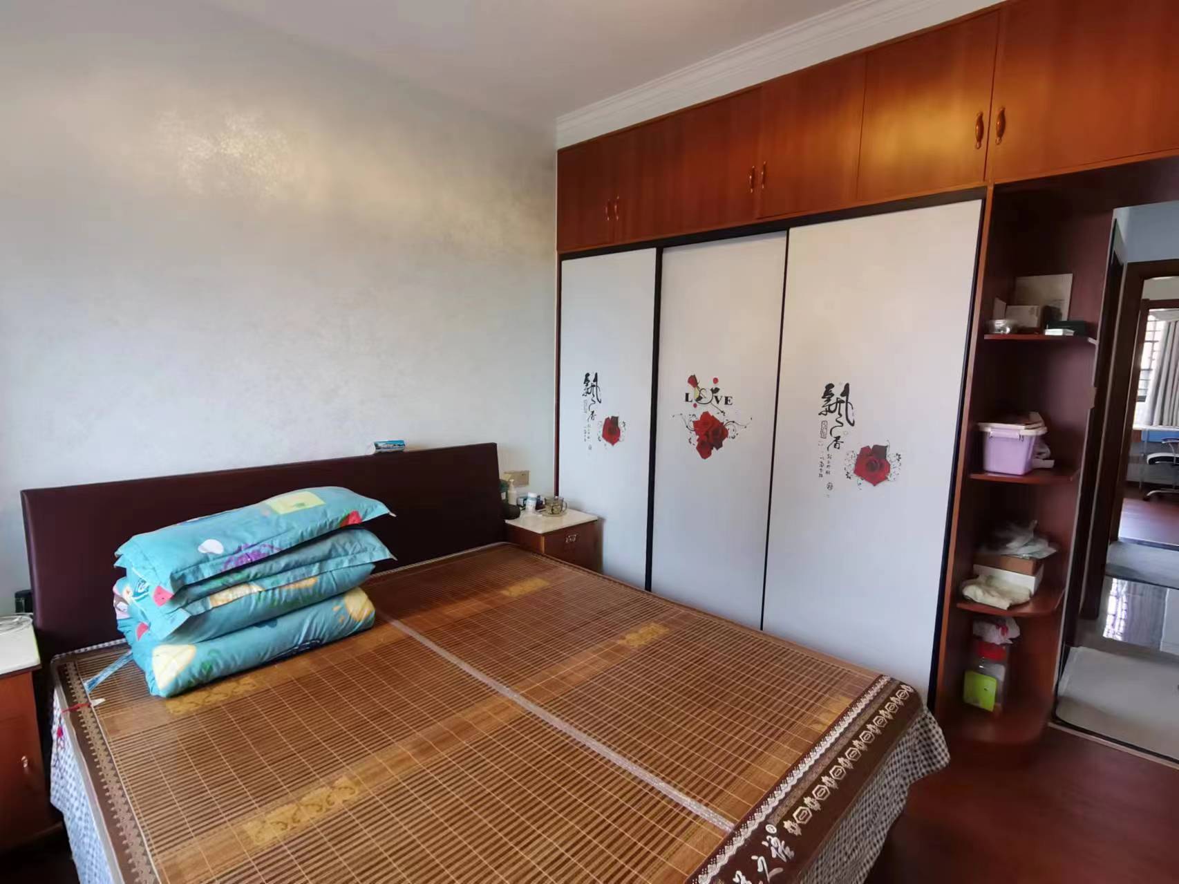 春藤小镇 3室2厅2卫 78.0万 春藤小镇 3室2厅2卫 78.0万室内图