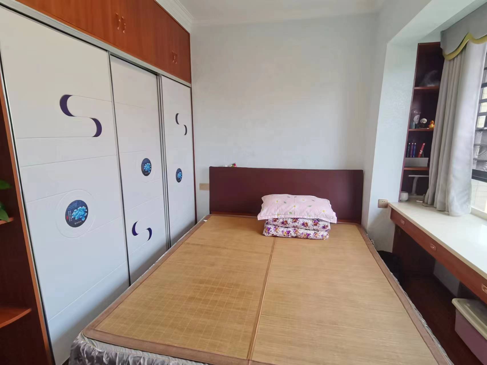 春藤小镇 3室2厅2卫 78.0万 春藤小镇 3室2厅2卫 78.0万室内图