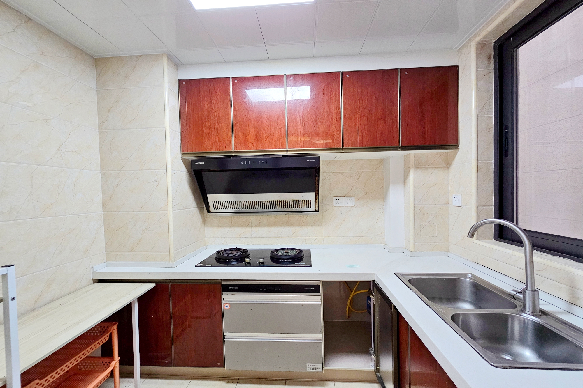 明昇壹城(明昇时代广场)一期 3室2厅1卫 128.0万 明昇壹城(明昇时代广场)一期 3室2厅1卫 128.0万其他