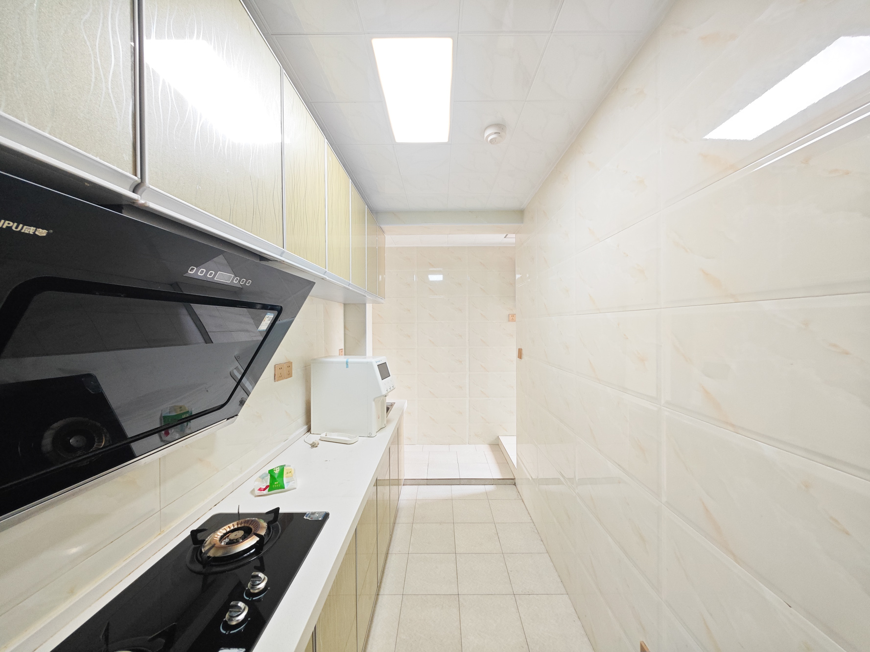 卓越蔚蓝城邦 3室2厅1卫 51.8万 卓越蔚蓝城邦 3室2厅1卫 51.8万厨房