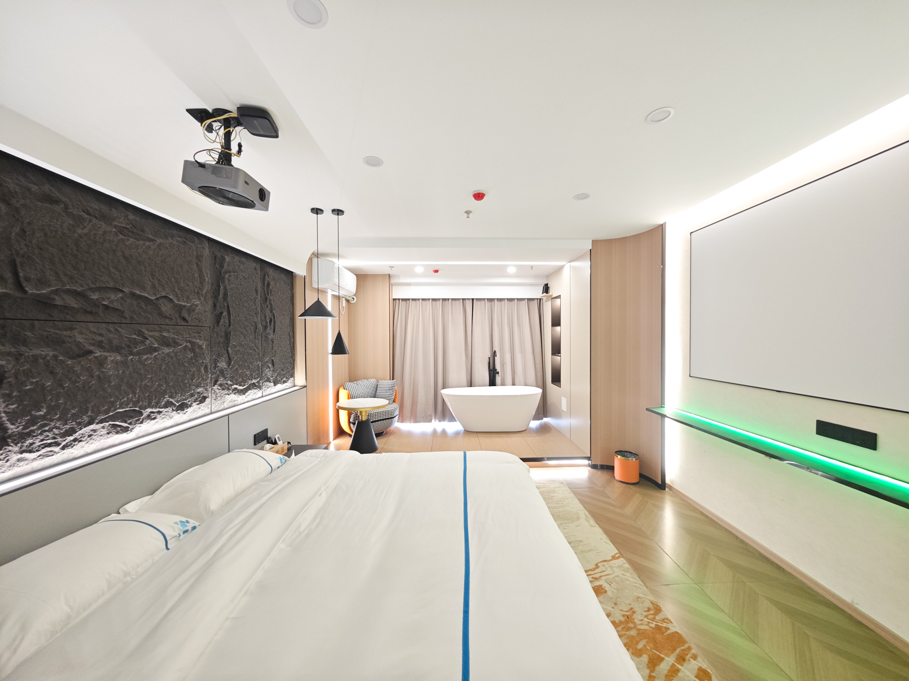 中建嘉和城  2室1厅1卫   45.00万