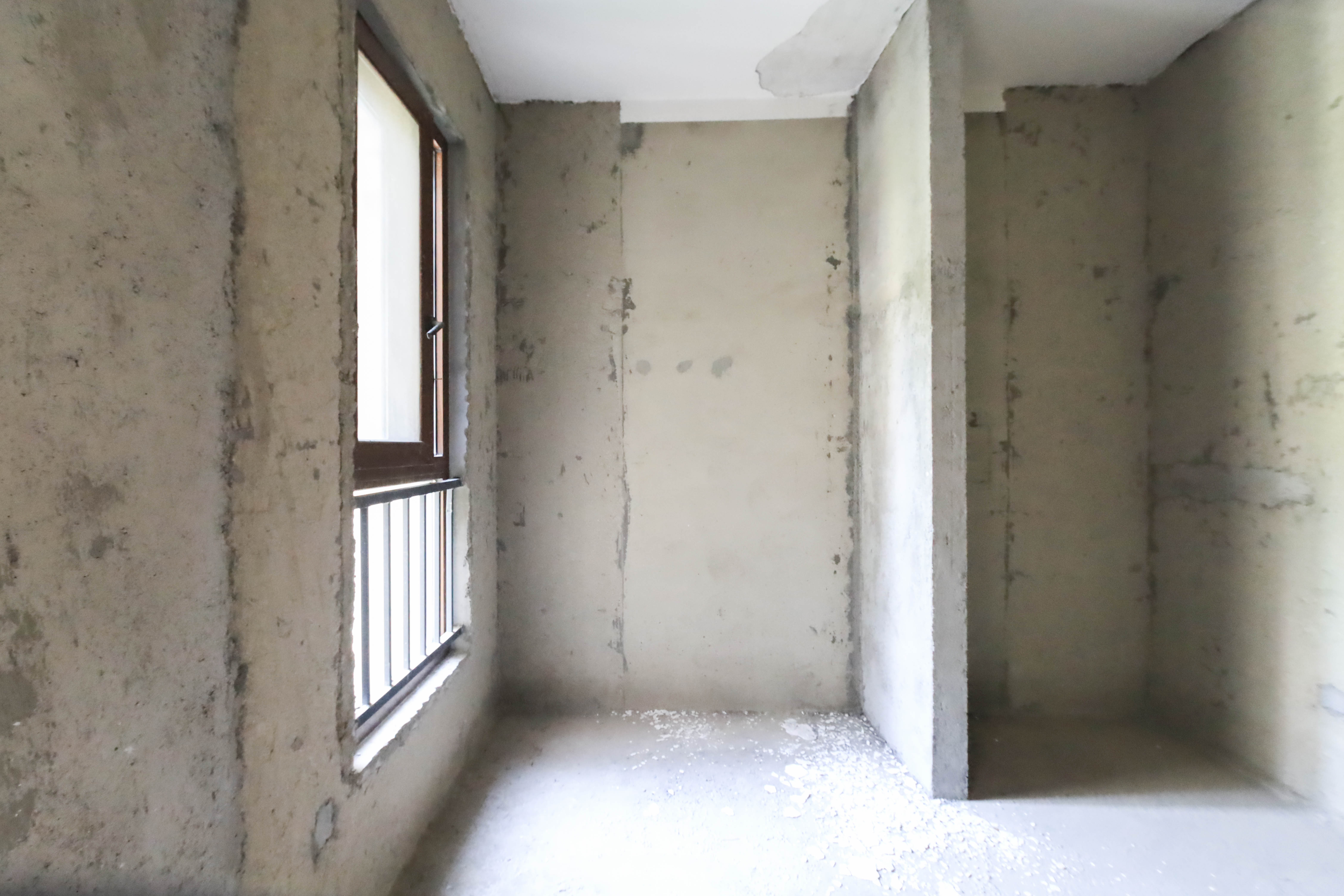 长房平和墅 5室4厅3卫 620.0万 长房平和墅 5室4厅3卫 620.0万其他