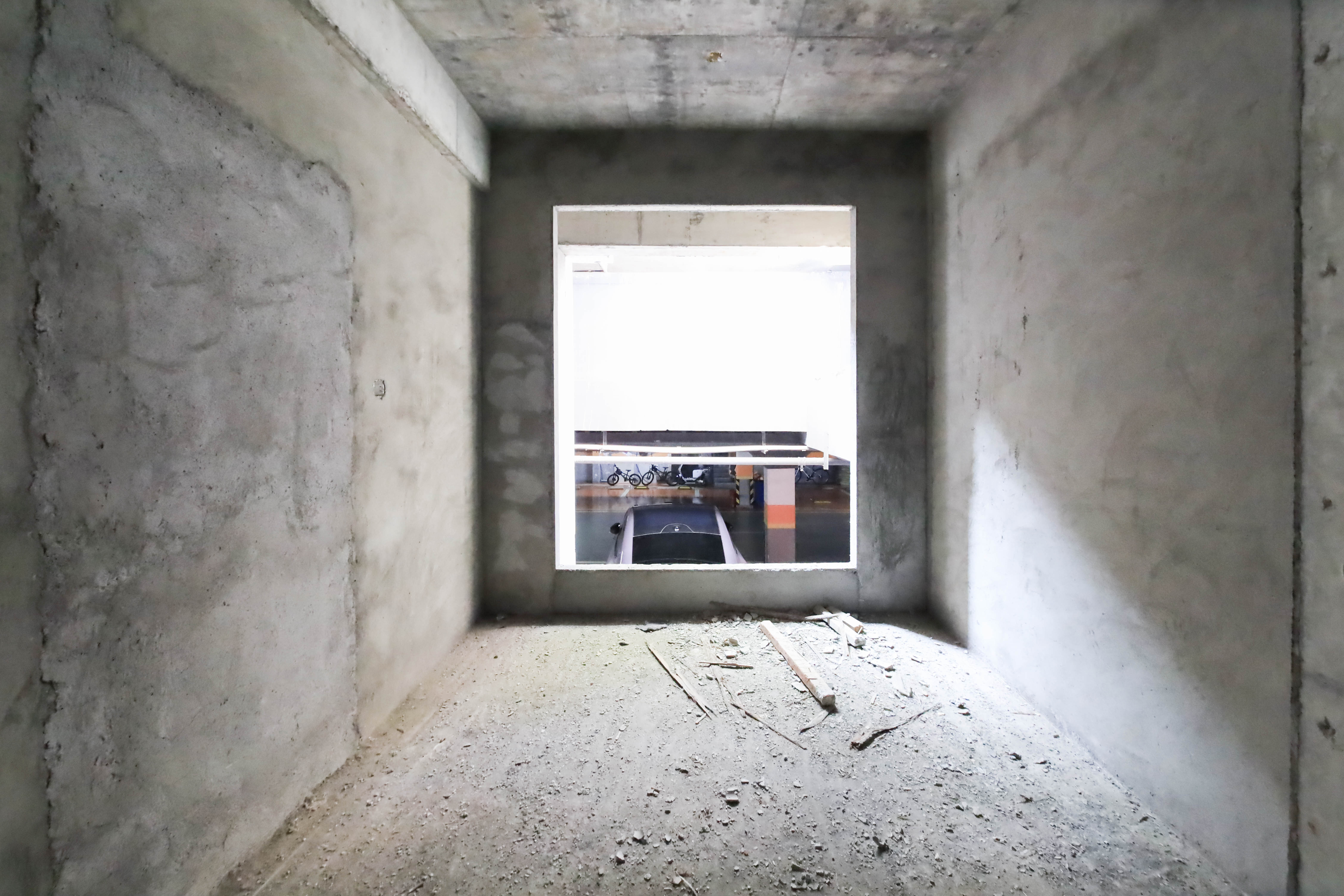 长房平和墅 5室4厅3卫 620.0万 长房平和墅 5室4厅3卫 620.0万卧室