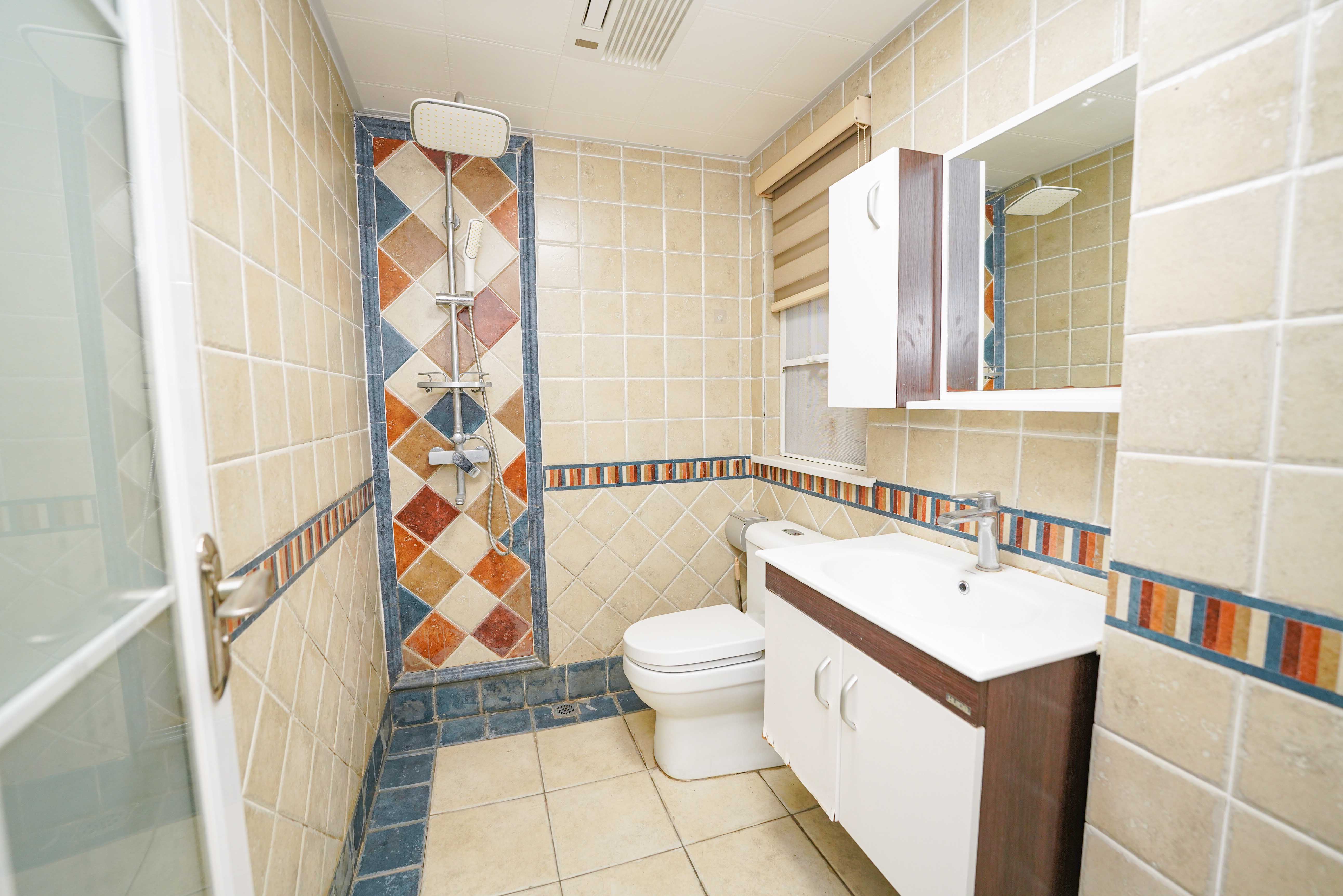 绿地新都会  3室2厅2卫    89.0万 绿地新都会  3室2厅2卫    89.0万其他