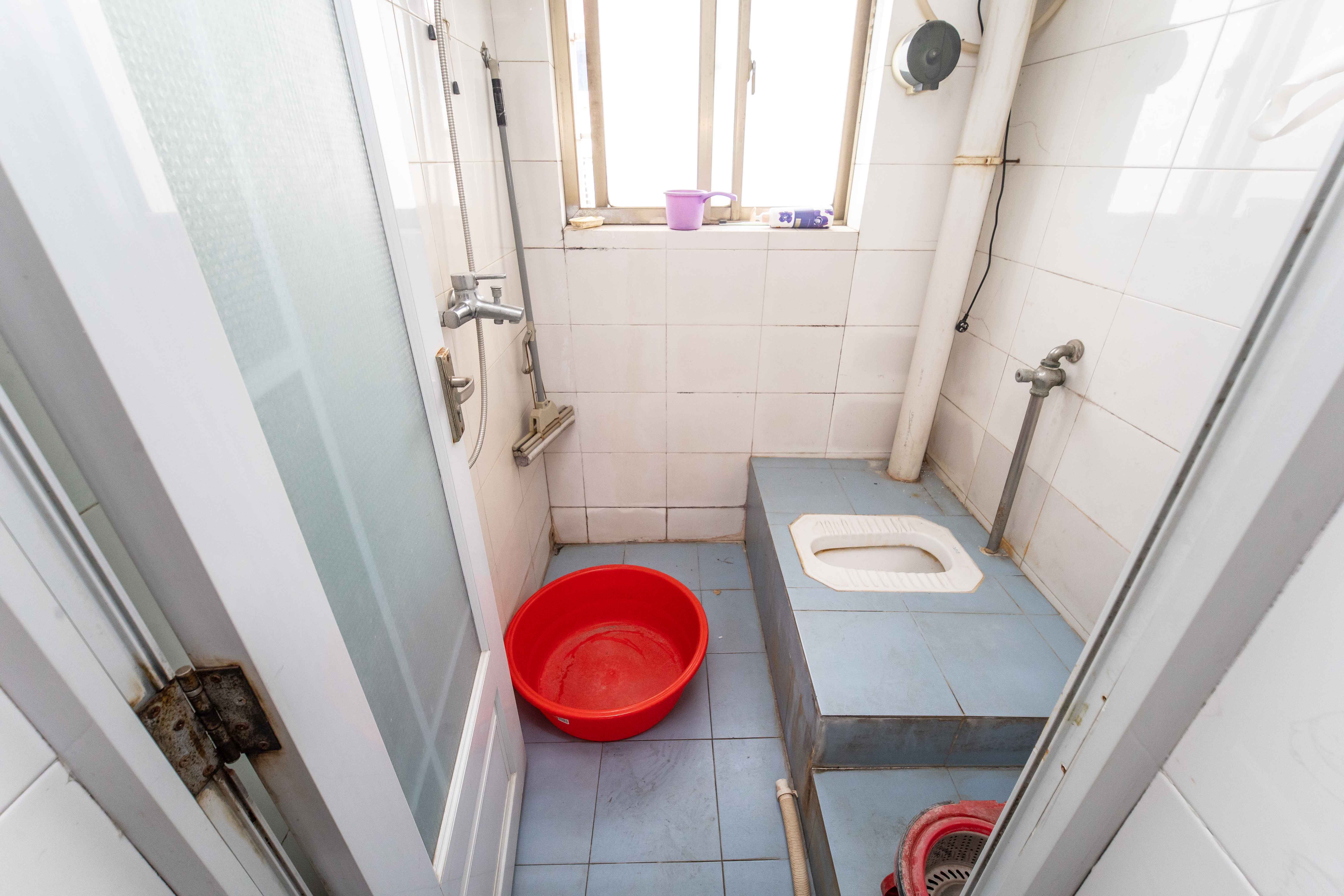 德政园 3室2厅2卫 68.0万 德政园 3室2厅2卫 68.0万卫生间