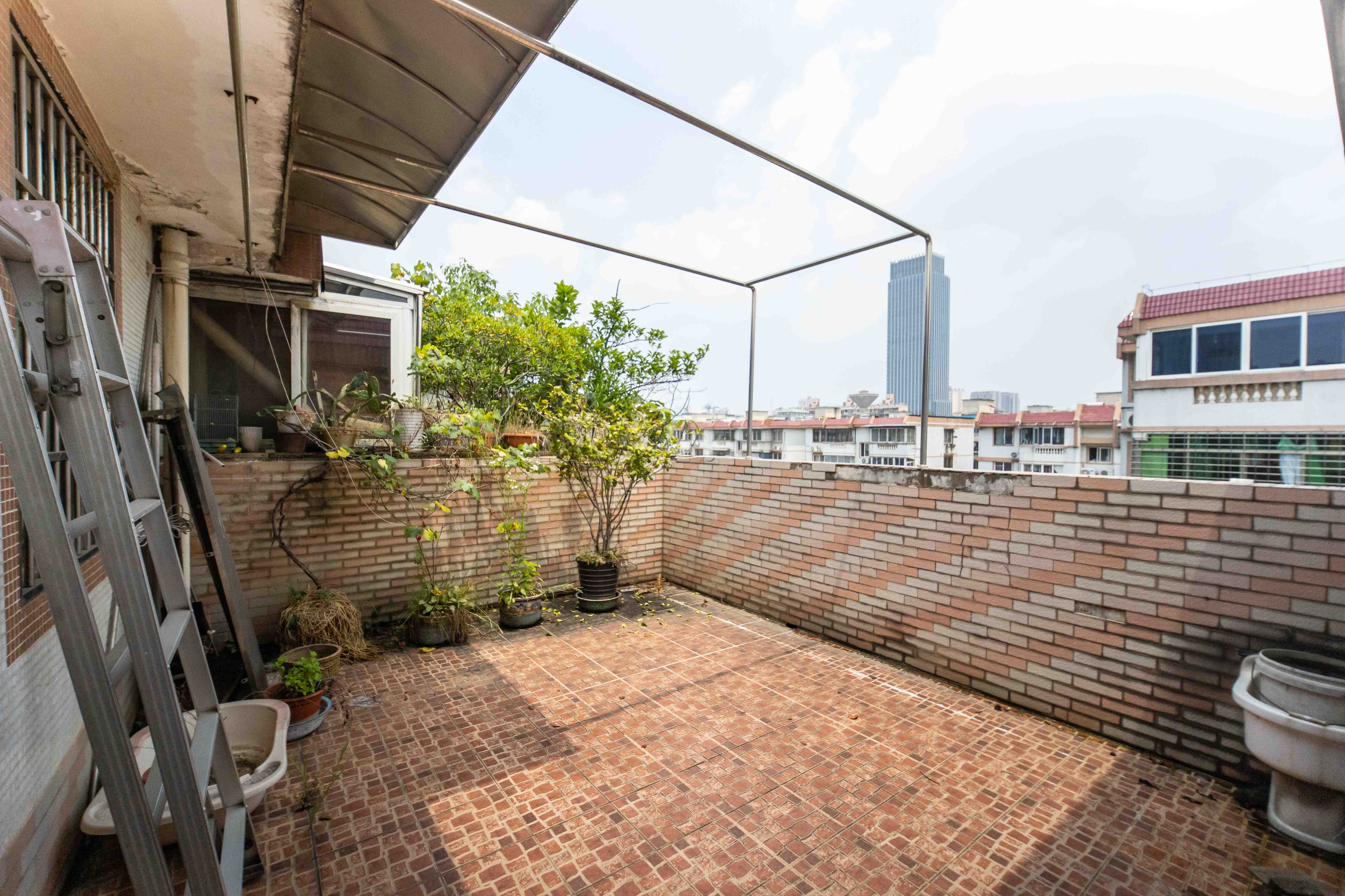 德政园 3室2厅2卫 68.0万 德政园 3室2厅2卫 68.0万阳台