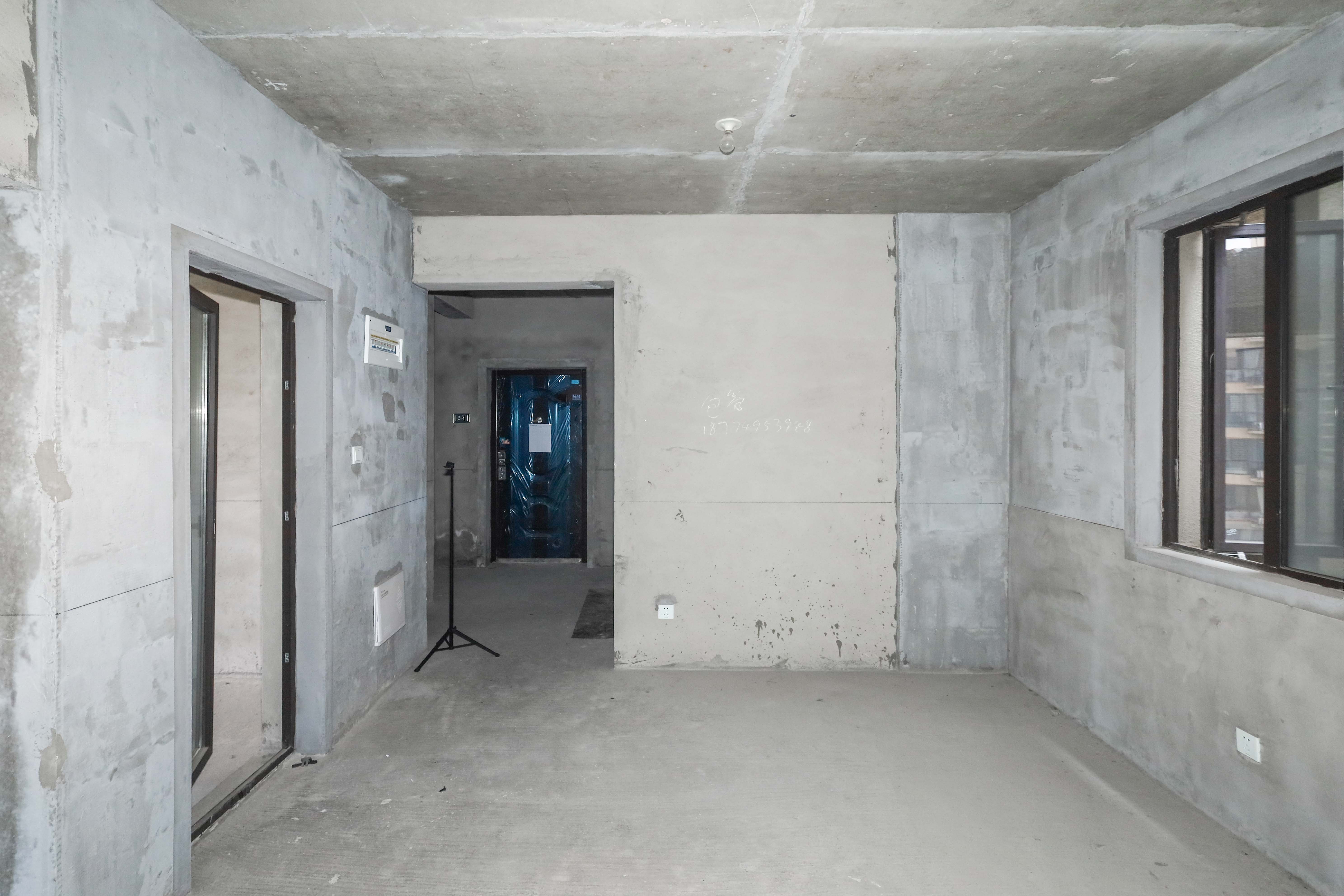 中国铁建梅溪青秀二期  3室2厅2卫   165.00万其他