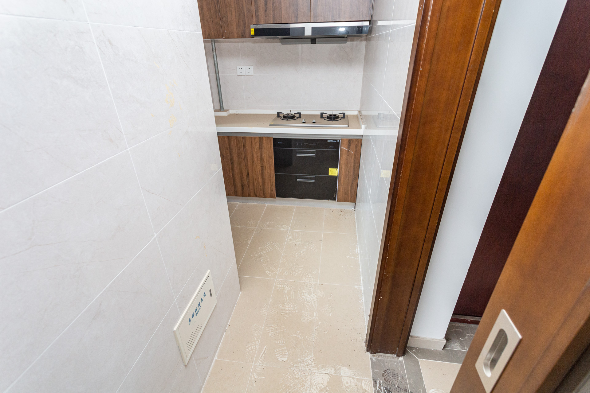 珠江东方明珠（新地东方明珠）三期  3室2厅2卫    69.0万厨房