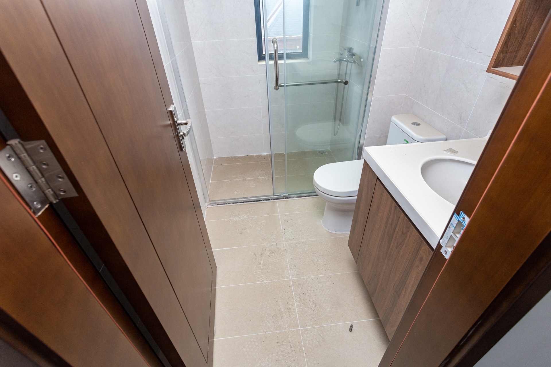 珠江东方明珠（新地东方明珠）三期  3室2厅2卫    69.0万卫生间