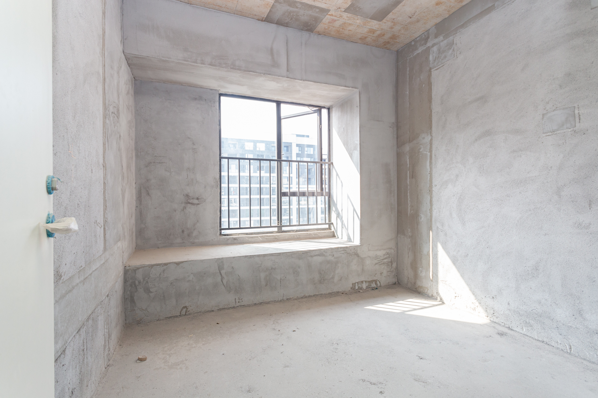 越秀湘江星汇城二期 4室2厅2卫 135.0万 越秀湘江星汇城二期 4室2厅2卫 135.0万卧室