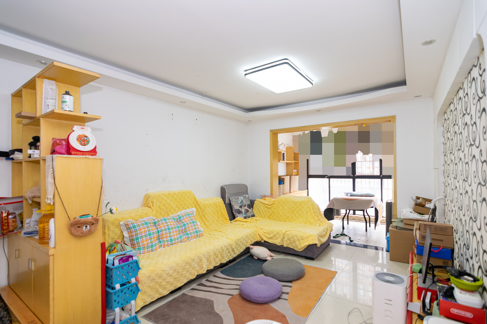 中鼎江岸花城  2室2厅1卫    42.8万 中鼎江岸花城  2室2厅1卫    42.8万客厅