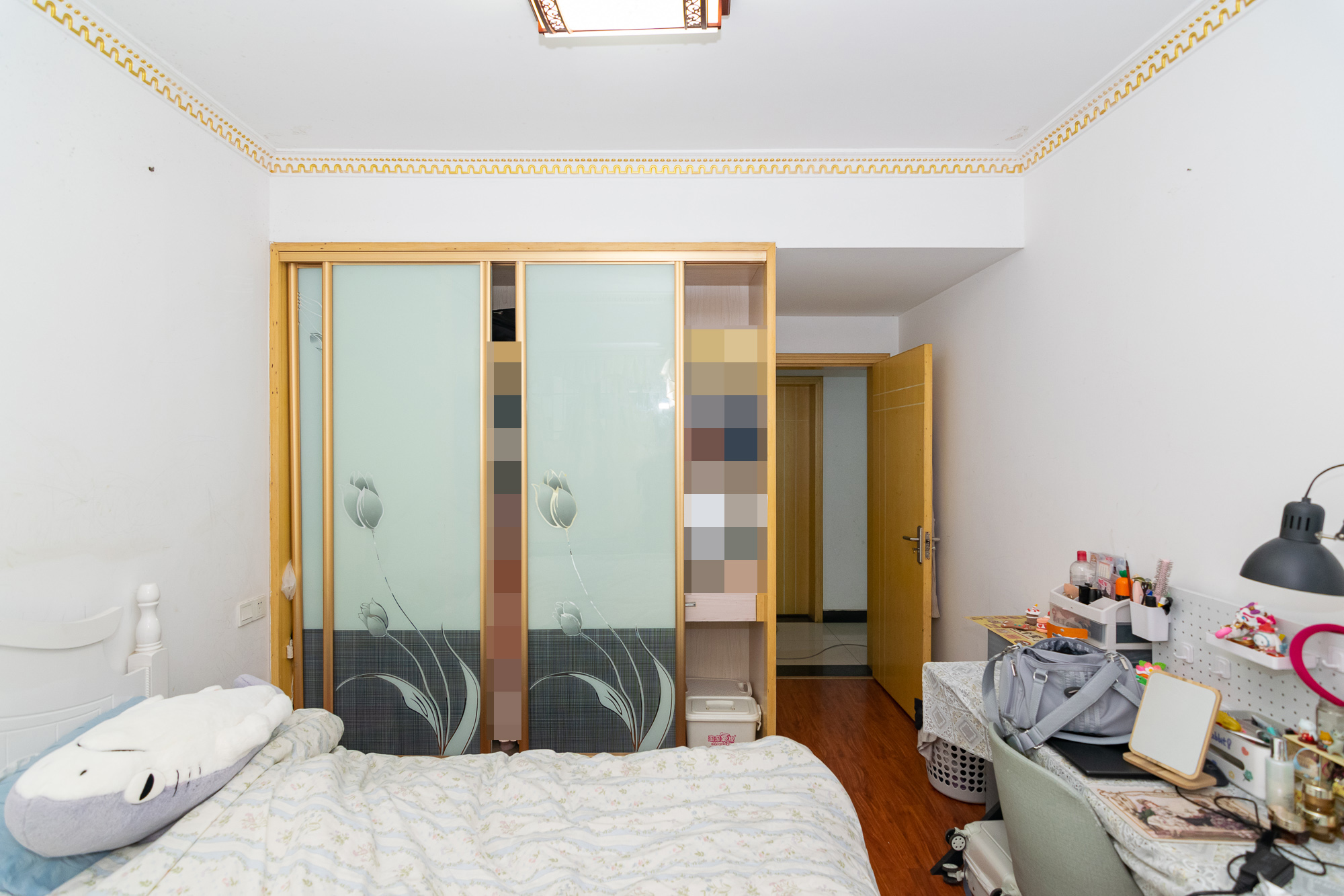 中鼎江岸花城  2室2厅1卫    42.8万 中鼎江岸花城  2室2厅1卫    42.8万卧室