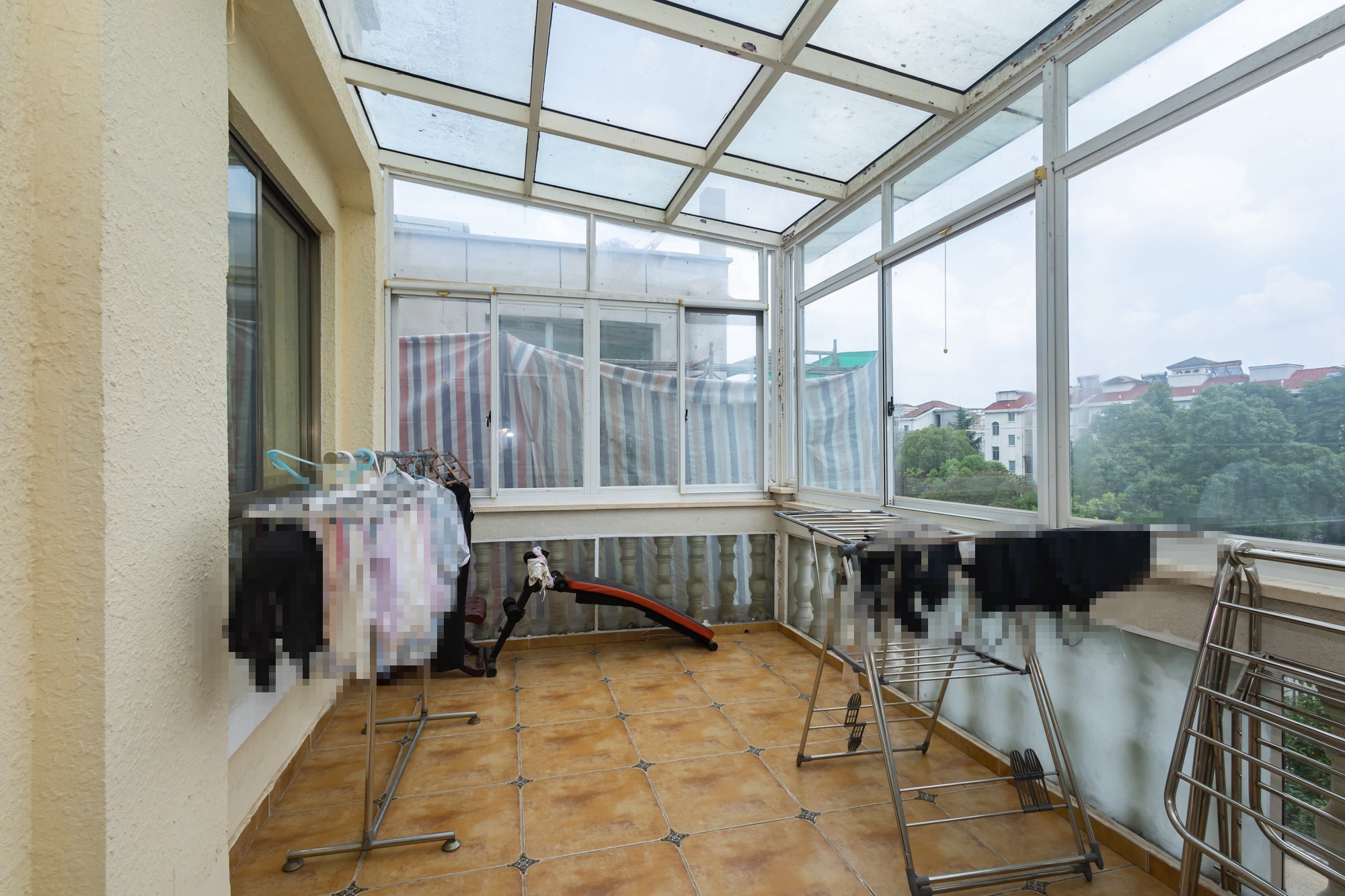 碧桂园威尼斯城  5室2厅4卫    368.0万 碧桂园威尼斯城  5室2厅4卫    368.0万阳台