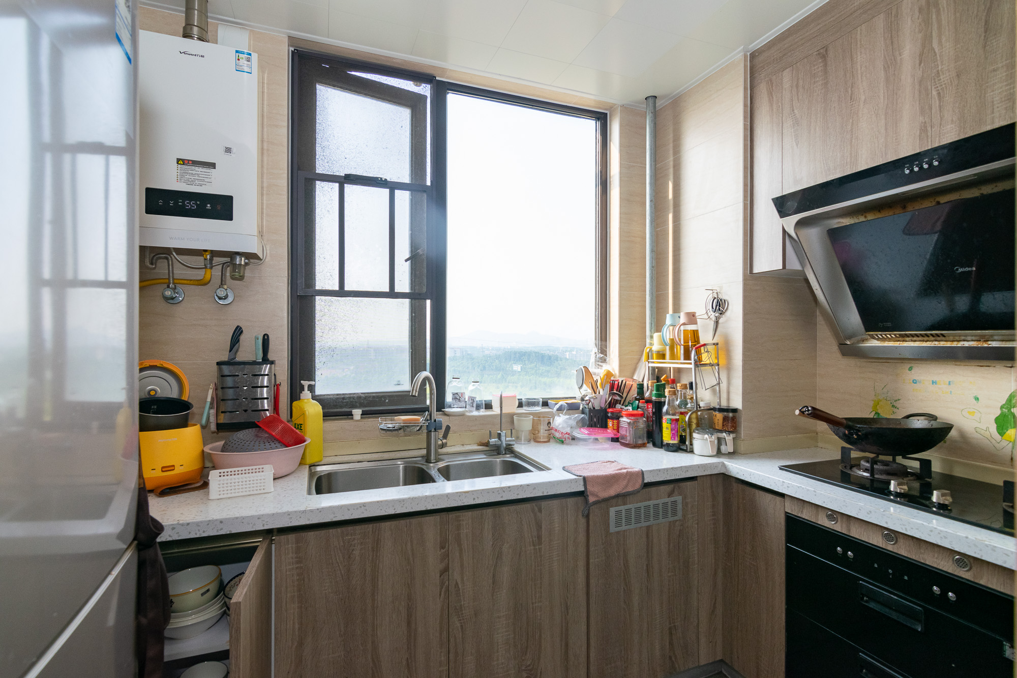 美的翰城 3室2厅2卫 72.0万 美的翰城 3室2厅2卫 72.0万厨房