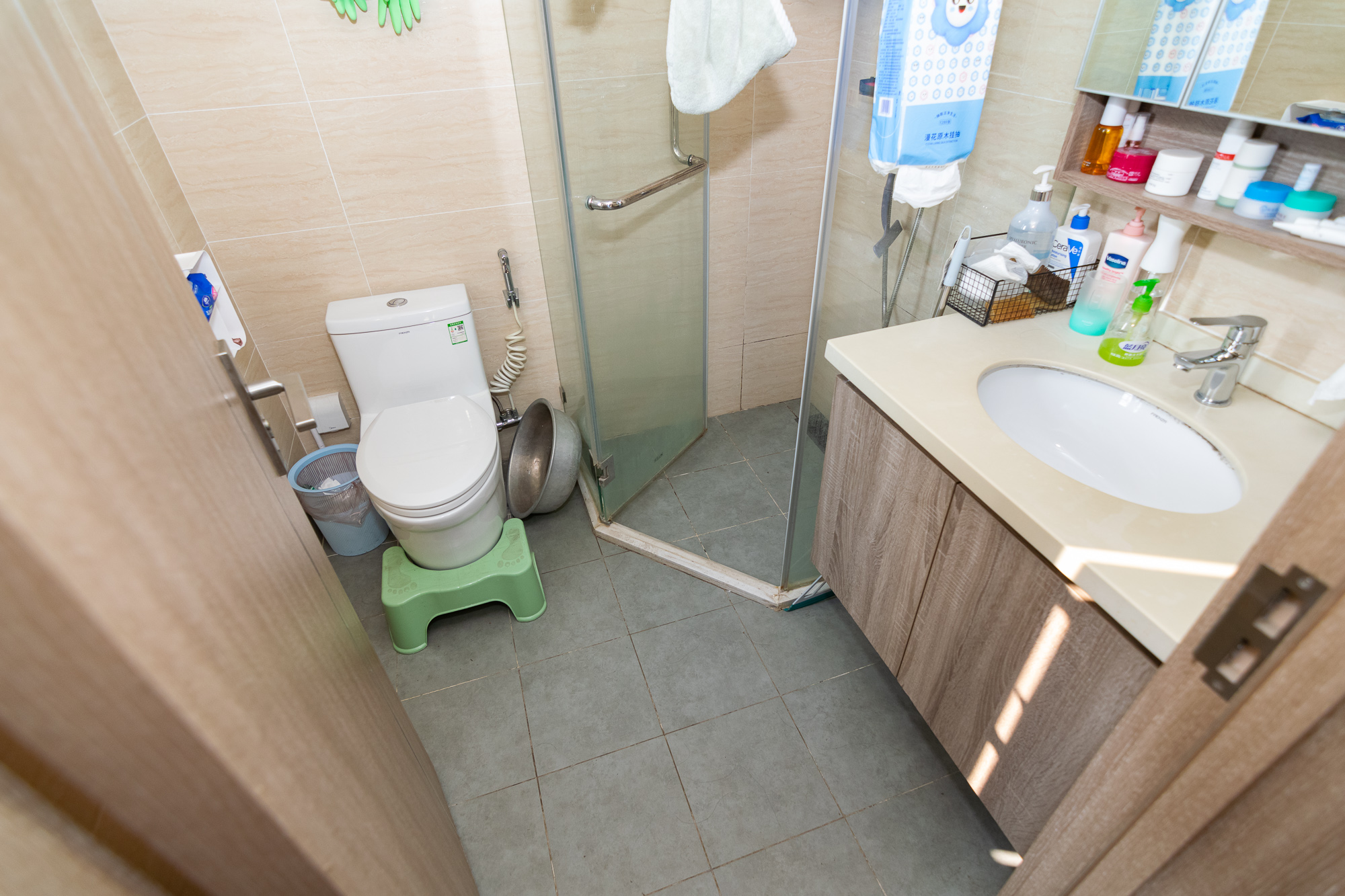 美的翰城 3室2厅2卫 72.0万 美的翰城 3室2厅2卫 72.0万卫生间