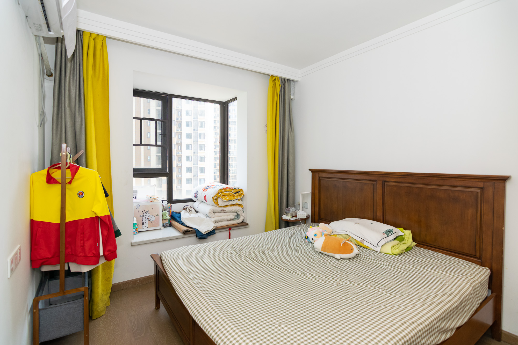 美的翰城 3室2厅2卫 72.0万 美的翰城 3室2厅2卫 72.0万卧室