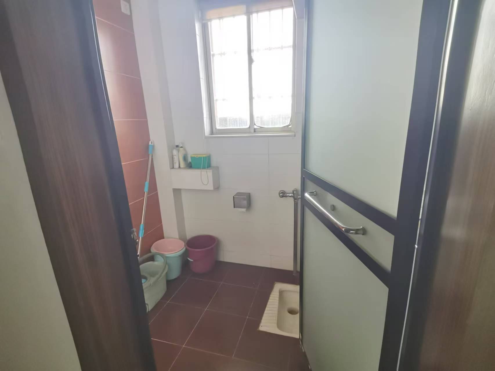 联谊怡沁园 3室2厅2卫 89.8万 联谊怡沁园 3室2厅2卫 89.8万室内图