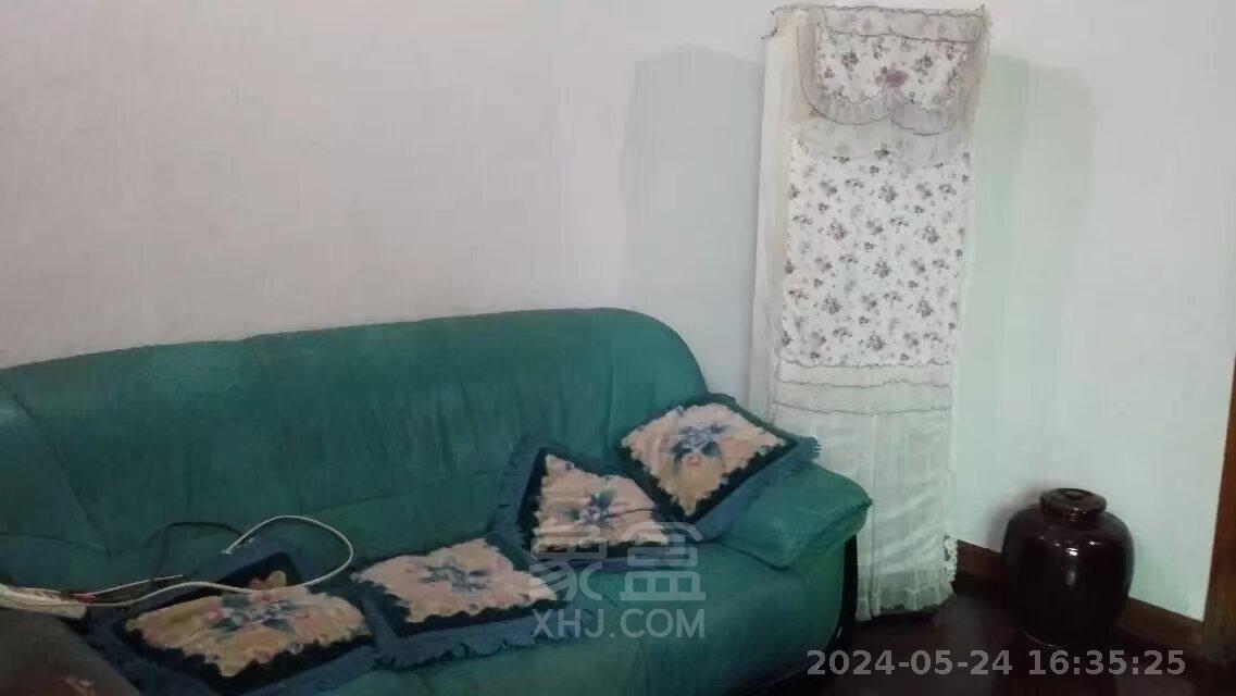 房产大厦  3室2厅1卫   2000.00元/月室内图