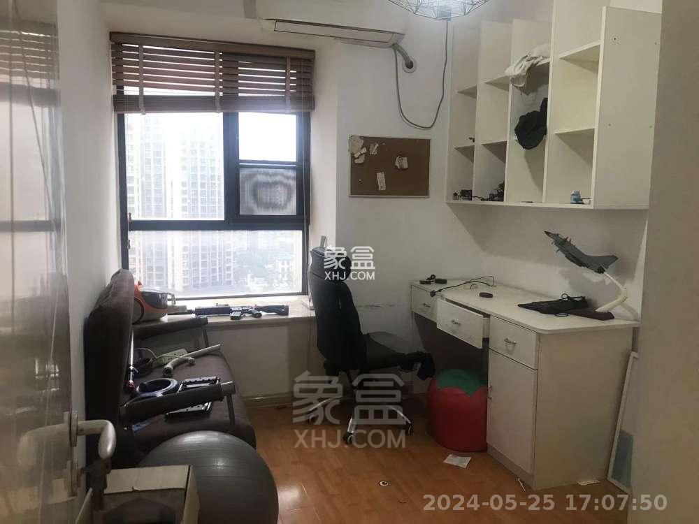 中建御山和苑  3室2厅1卫   2000.00元/月室内图