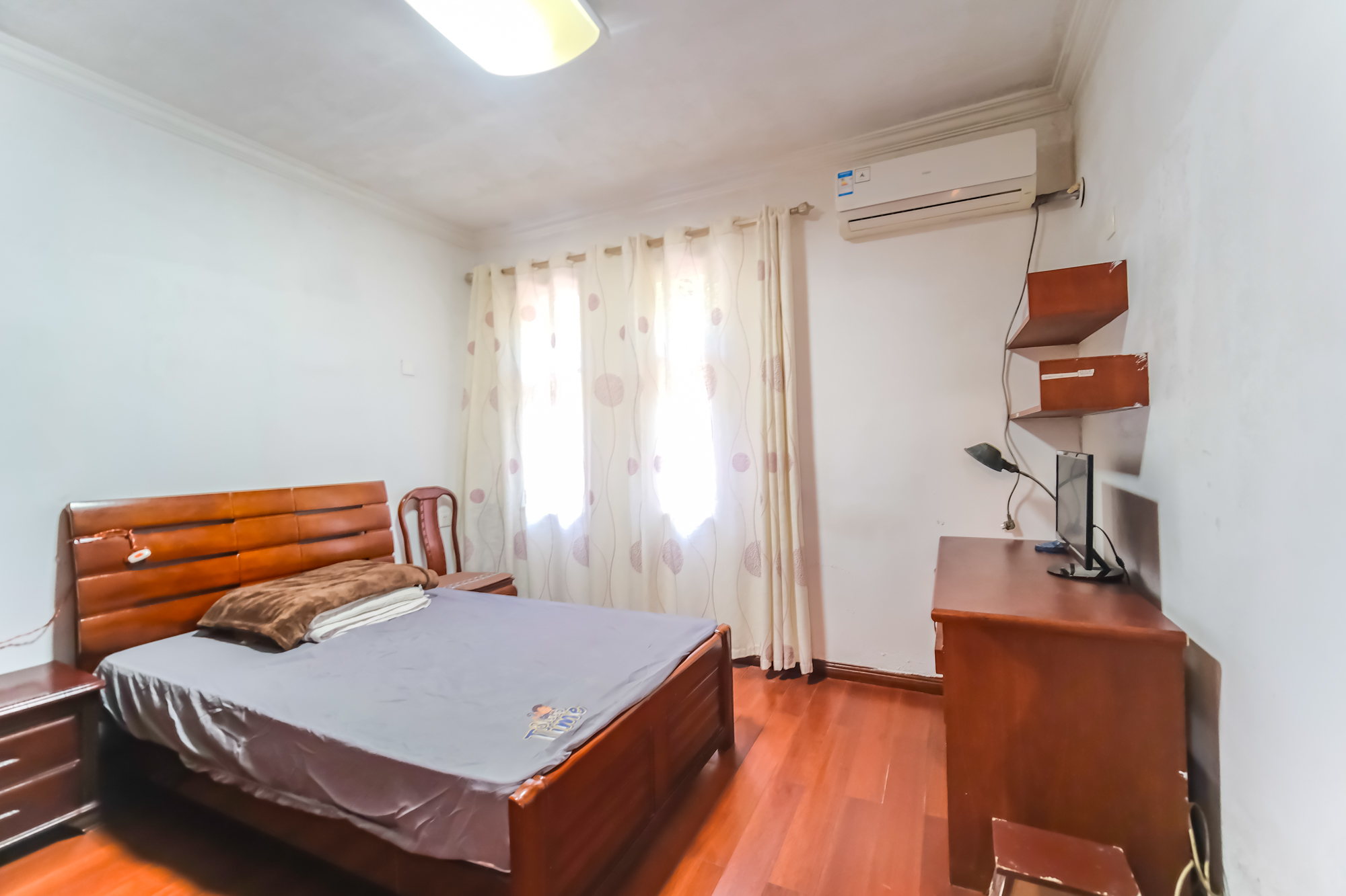 郡原居里  2室2厅1卫    68.8万 郡原居里  2室2厅1卫    68.8万卧室