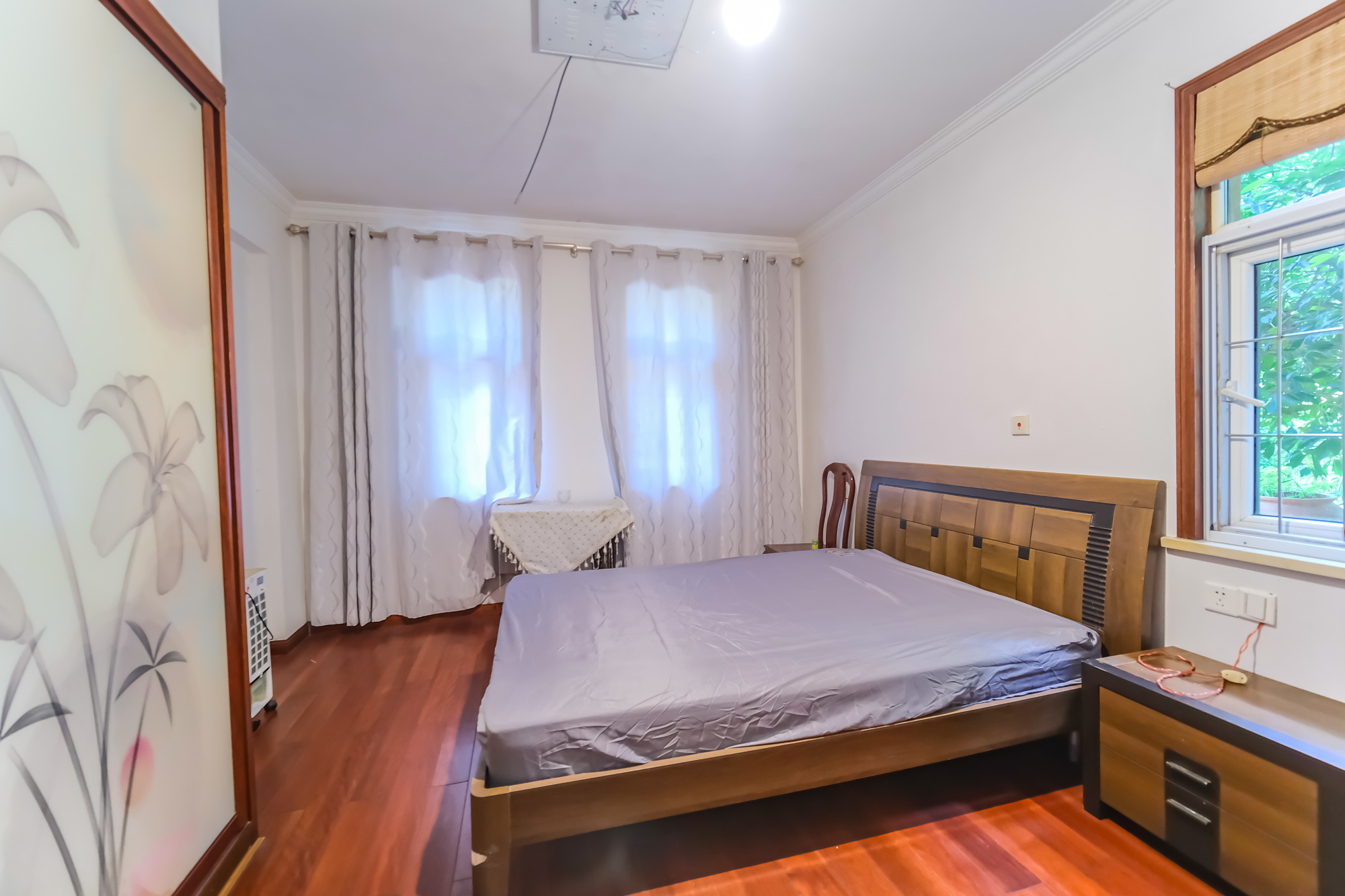 郡原居里  2室2厅1卫    68.8万 郡原居里  2室2厅1卫    68.8万卧室