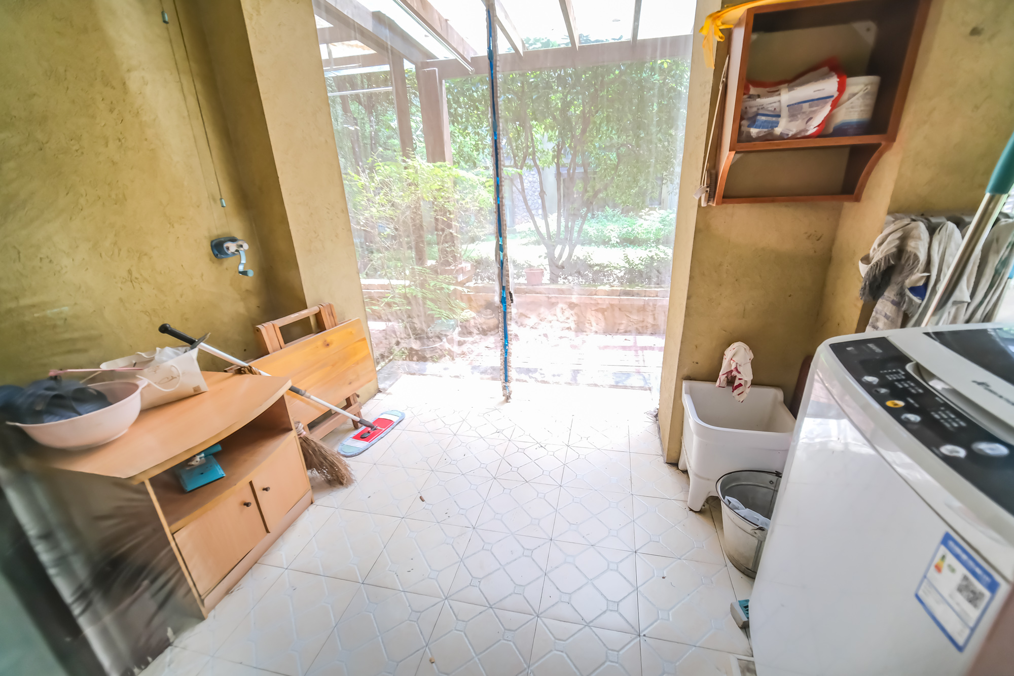 郡原居里  2室2厅1卫    68.8万 郡原居里  2室2厅1卫    68.8万阳台