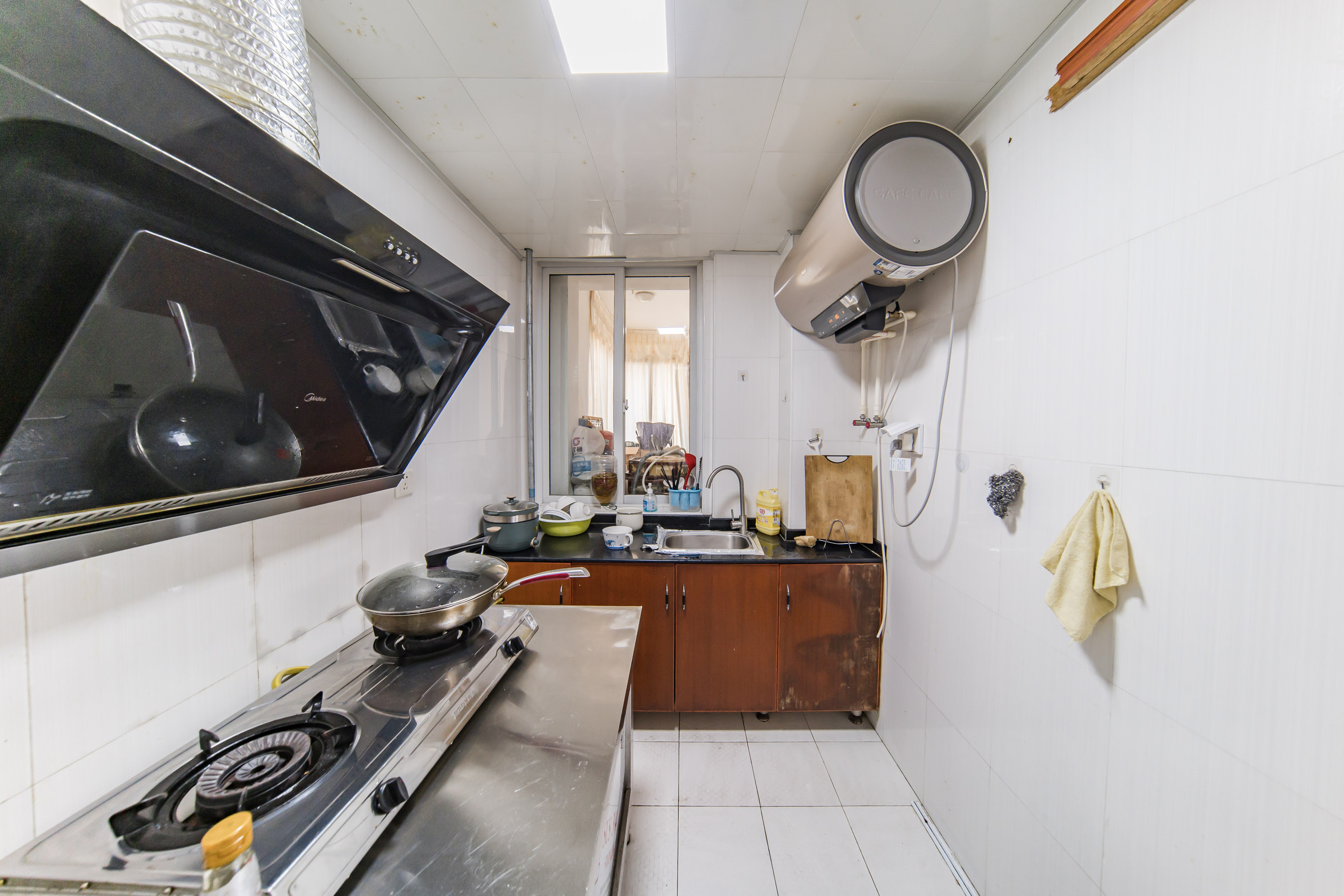 岳麓现代城 3室2厅2卫 175.0万 岳麓现代城 3室2厅2卫 175.0万厨房