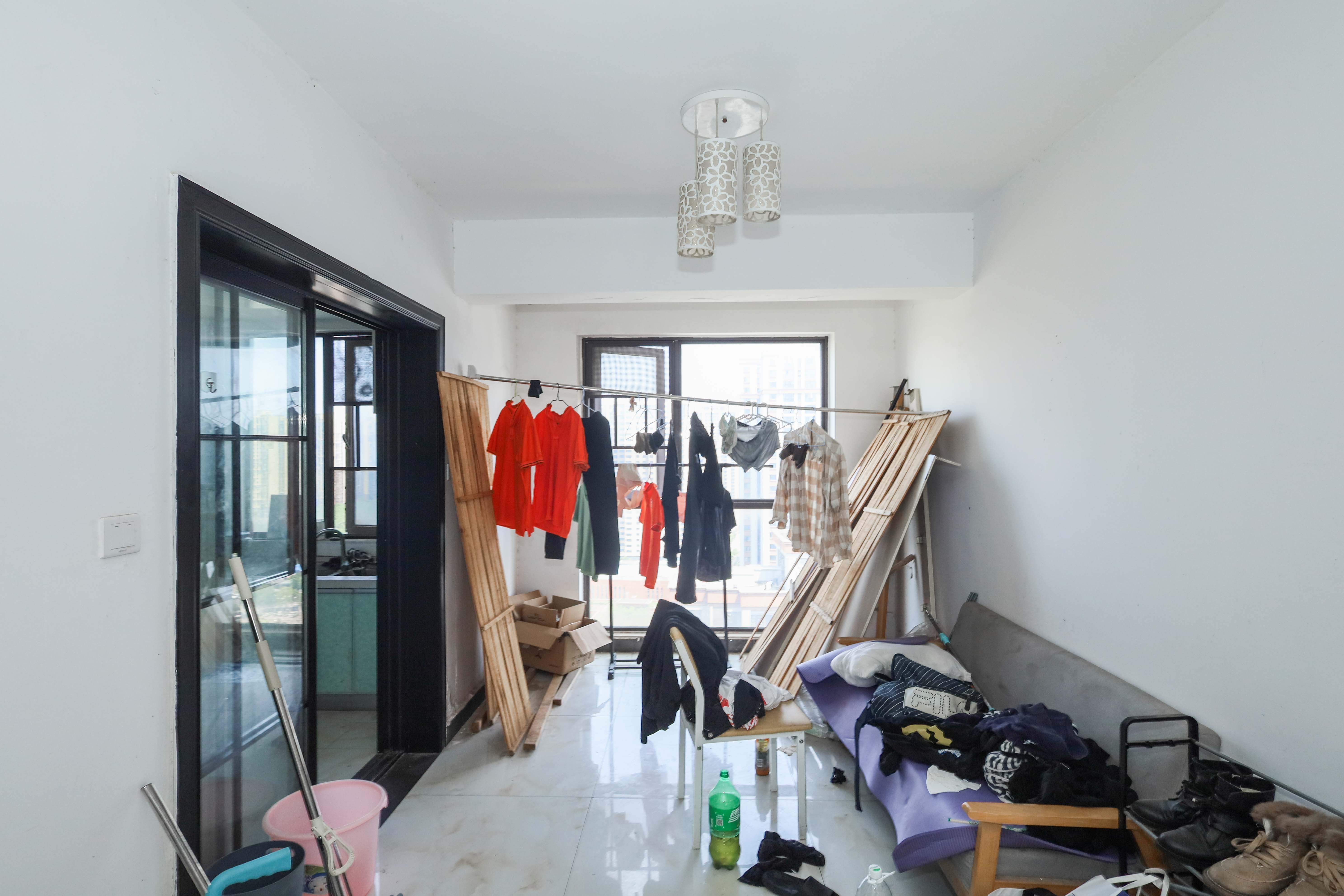梅溪鑫苑名家  4室2厅2卫   155.00万其他