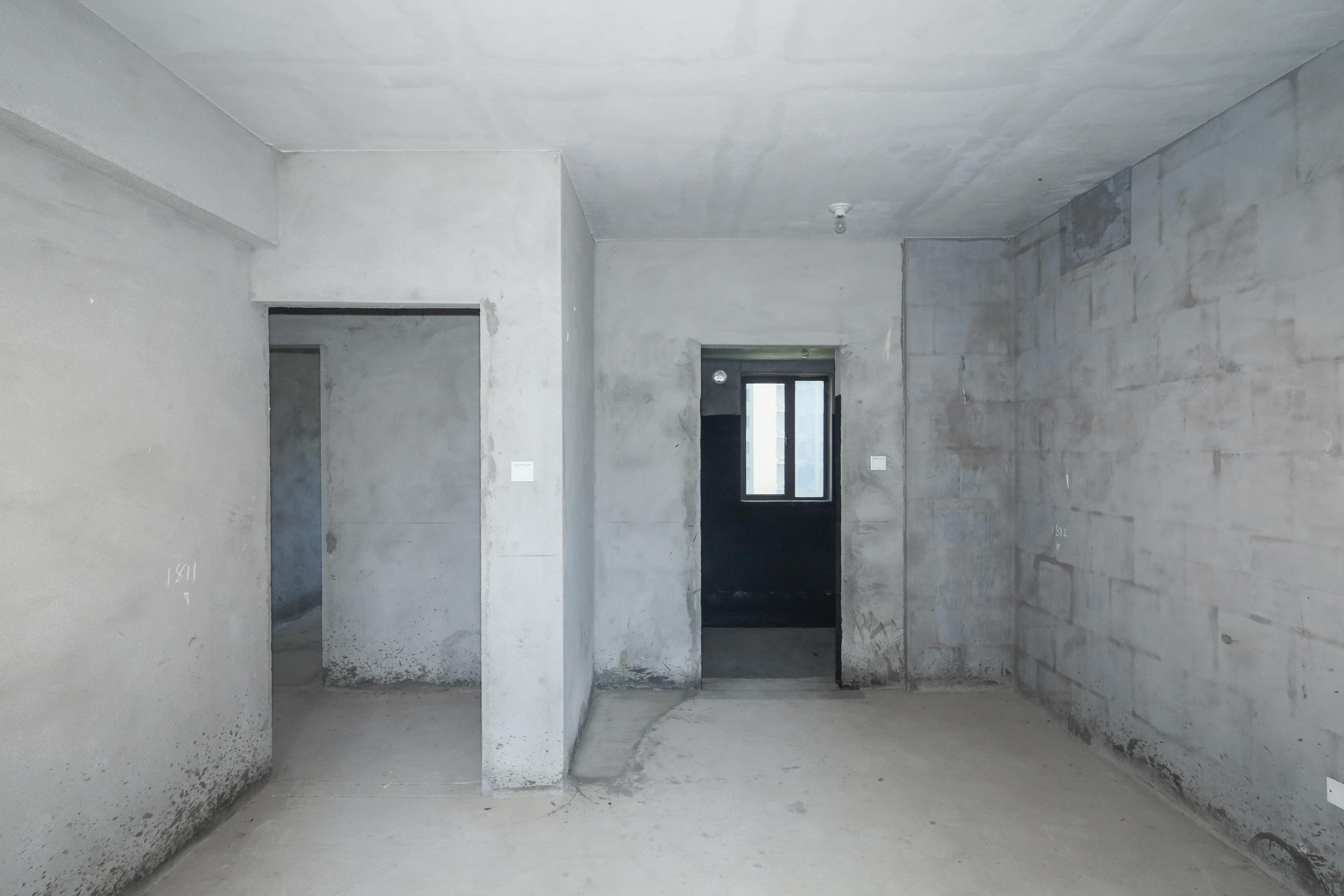 中国铁建梅溪青秀二期  4室2厅2卫   230.00万卧室