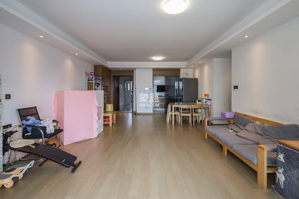 北辰时光里  3室2厅2卫    175.0万