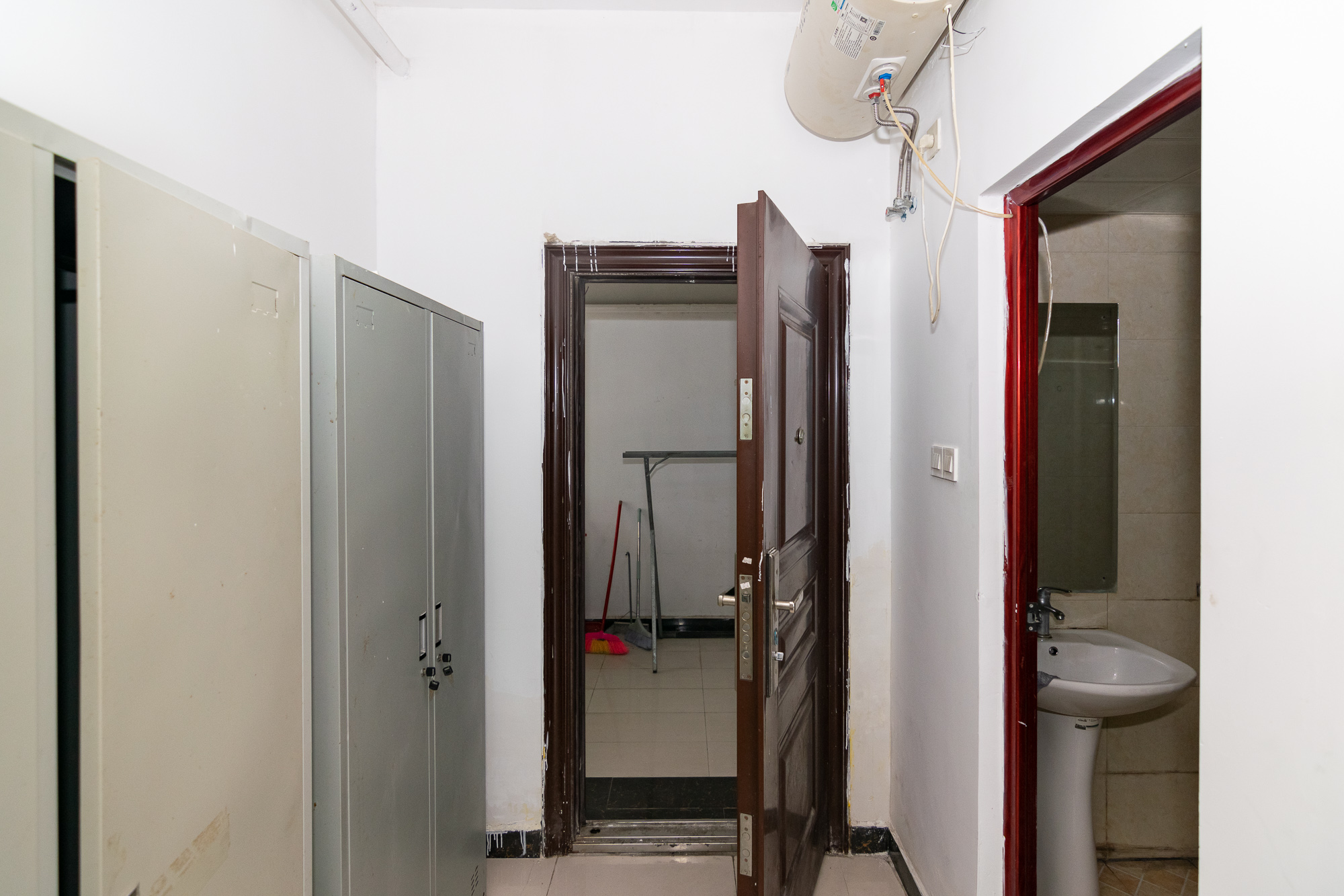 大汉金桥国际市场集群  1室1厅1卫    15.0万 大汉金桥国际市场集群  1室1厅1卫    15.0万其他